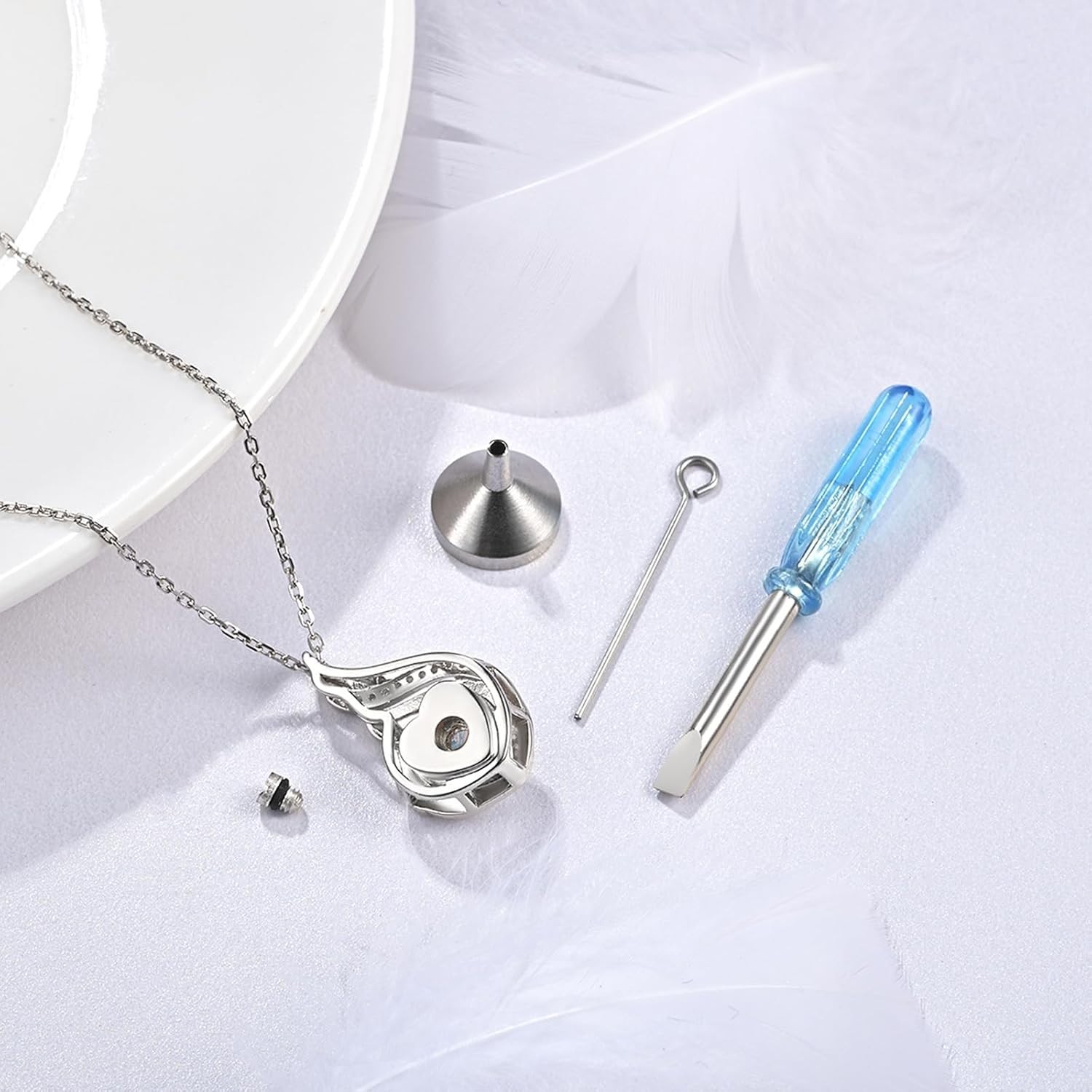 Cremation Jewelry 925 Sterling Silver Teardrop Urn Necklace for Ashes Heart S…