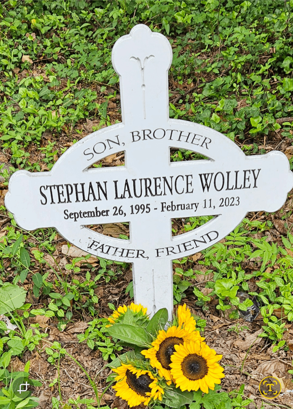The Regent. Persoanalized Memorial Cross with Picture Plaque