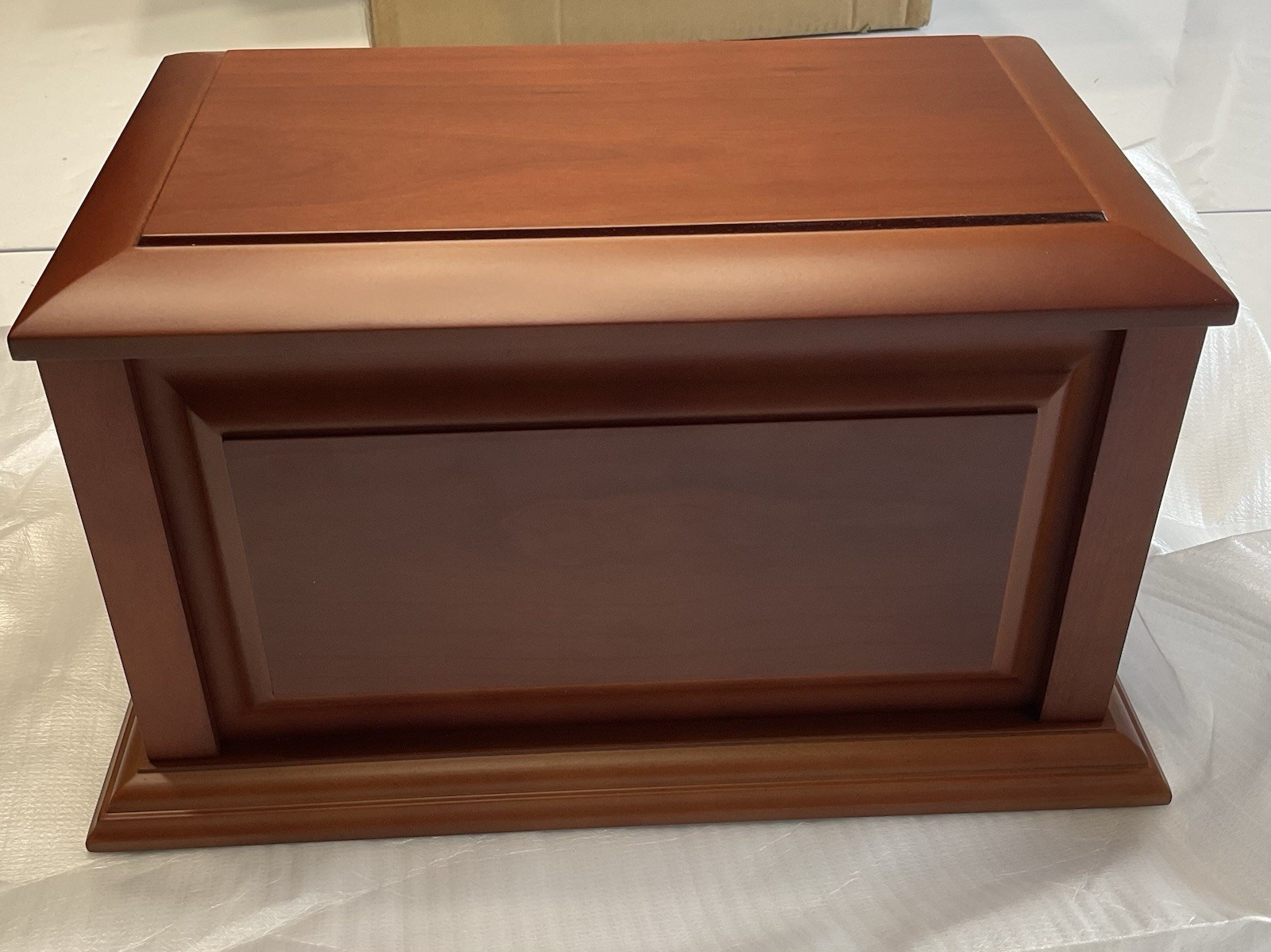 Handcrafted Extra Large Wooden Funeral Cremation Urn Box for Up To 300lb