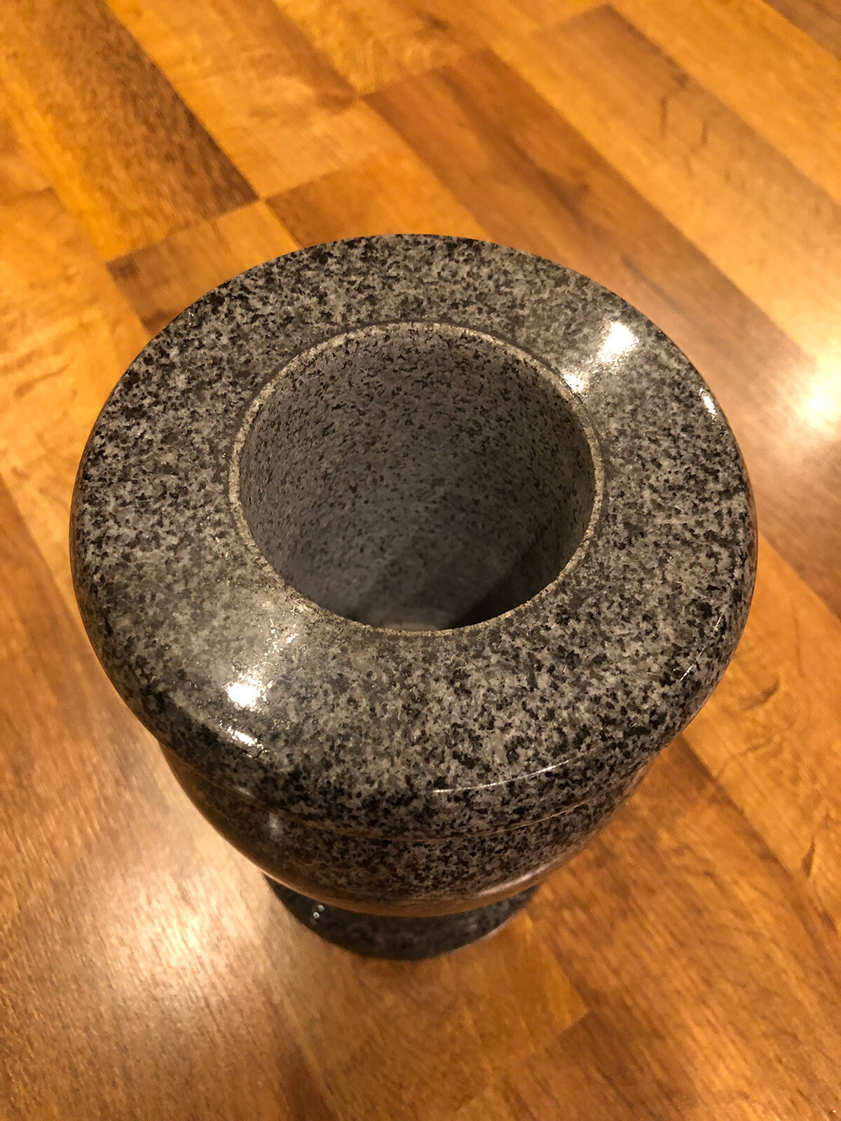5x5x9 Charcoal Turned Solid Granite Memorial Vase Polished – w/ Drain Hole – NIB