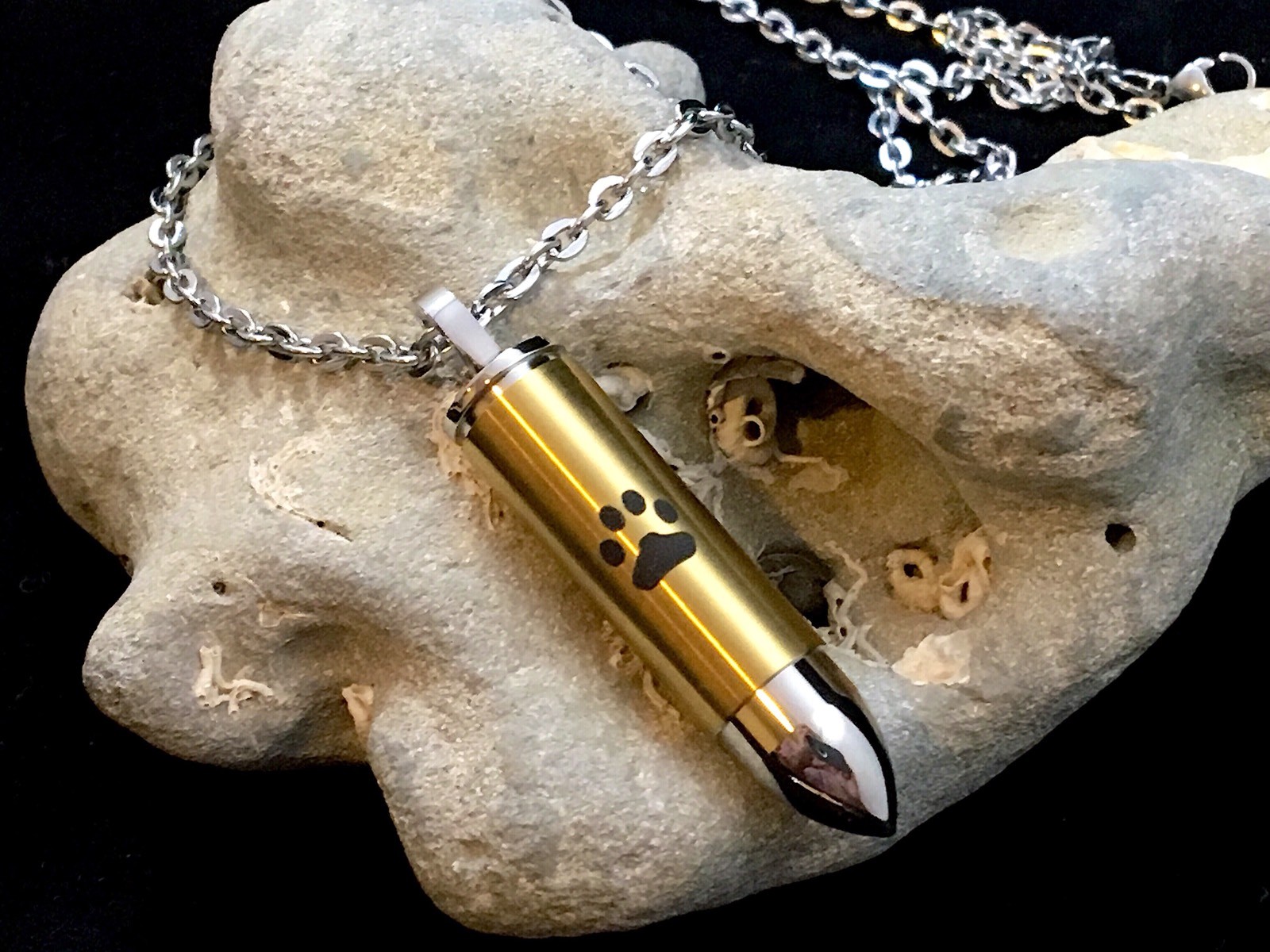 Keyring Urn .5″ Key Chain Mens Golden Bullet Cremation Pendant For Ash Pet Dog