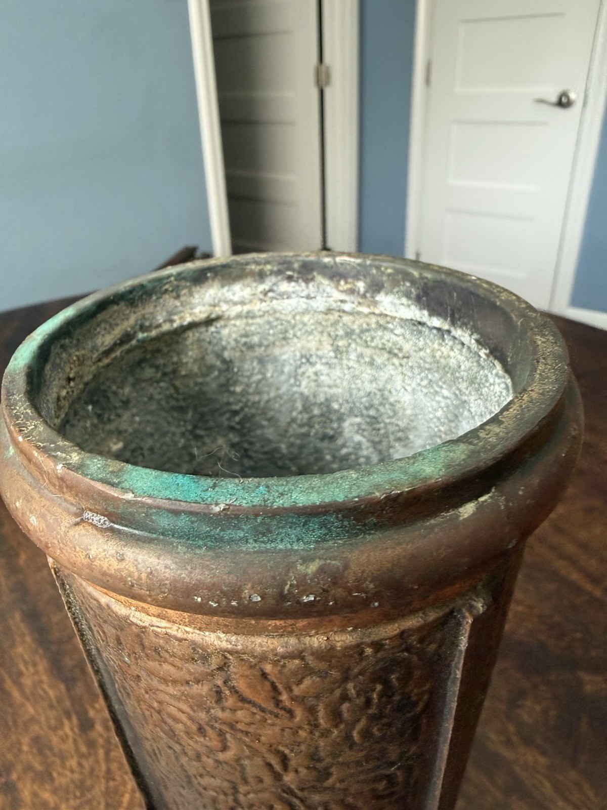 Vintage Matthews Bronze Cemetery Memorial Vase – 11″ Classic Scroll Pattern