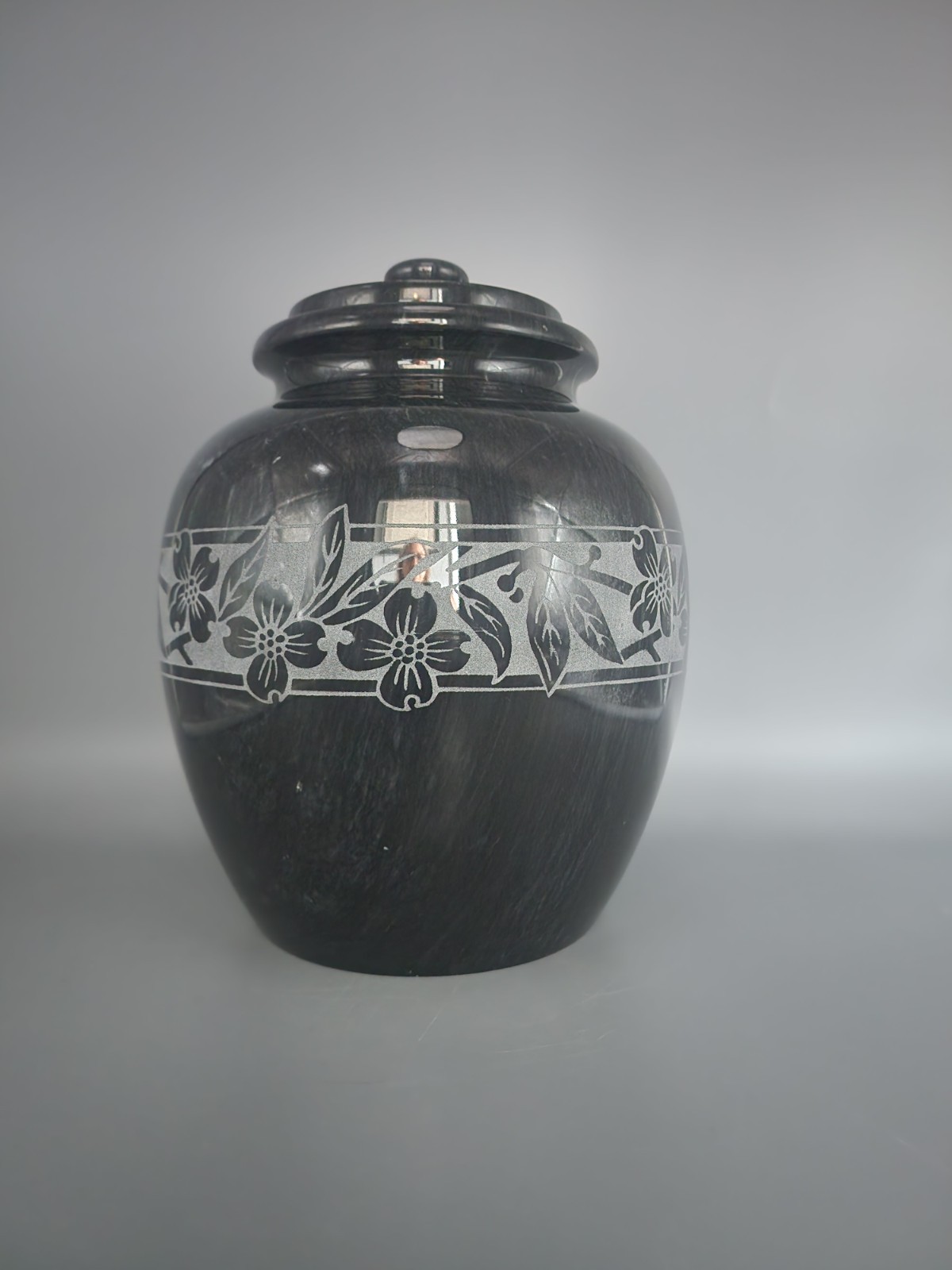 Natural Polished Black Marble Urn for Cremation Ashes Large/Adult 205 Cubic Inch