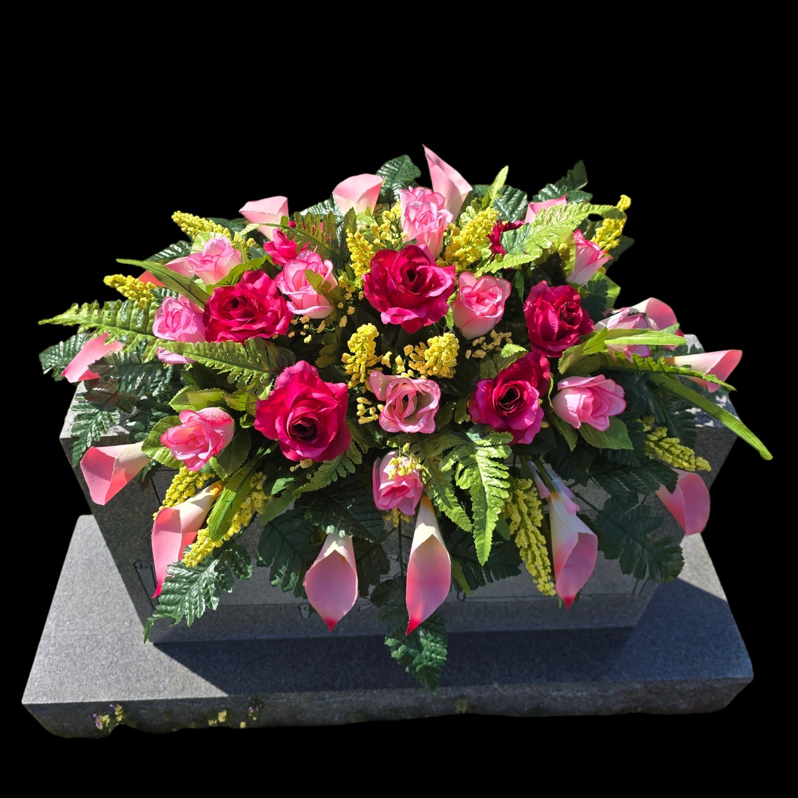 BEAUTY PINK HEADSTONE SADDLE WITH BEAUTY ROSES AND CALLA LILY’S FOR CEMETERY