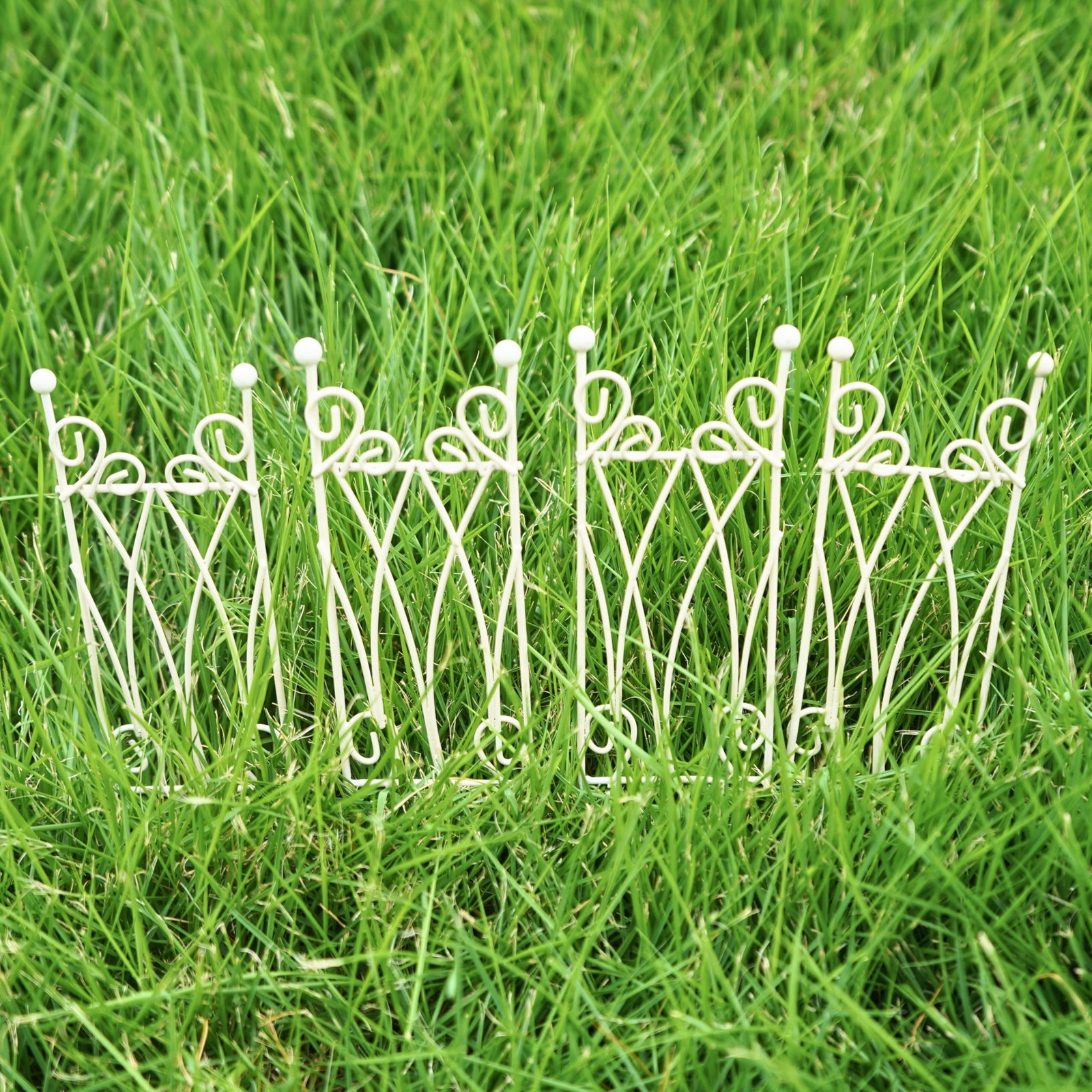 4PCS Mini Garden Stakes for Fairy Garden, Vintage Metal Arch Picks for Plante…