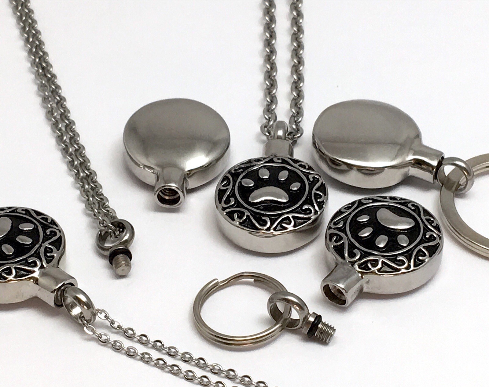 Keyring Urn .5″ Key Chain Pet Cremation Pendant Holds Ash Dog Cat Paw Print Paws