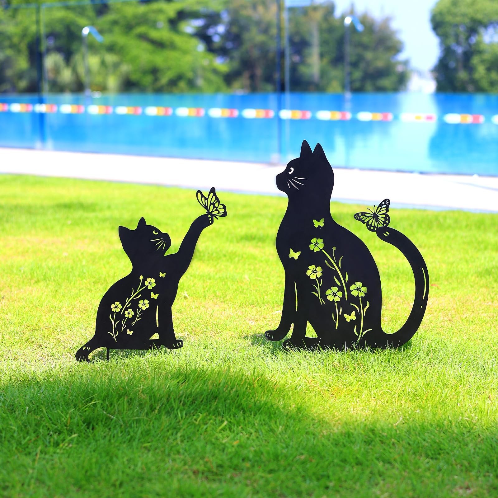 Cat Metal Garden Stakes Decorative Yard Art for Cat Lovers & Outdoor Decor