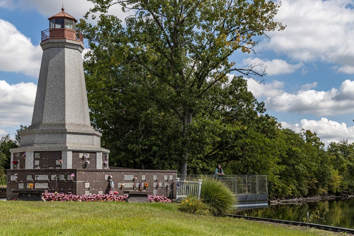 michigan memorial niche – lighthouse premium sold out location