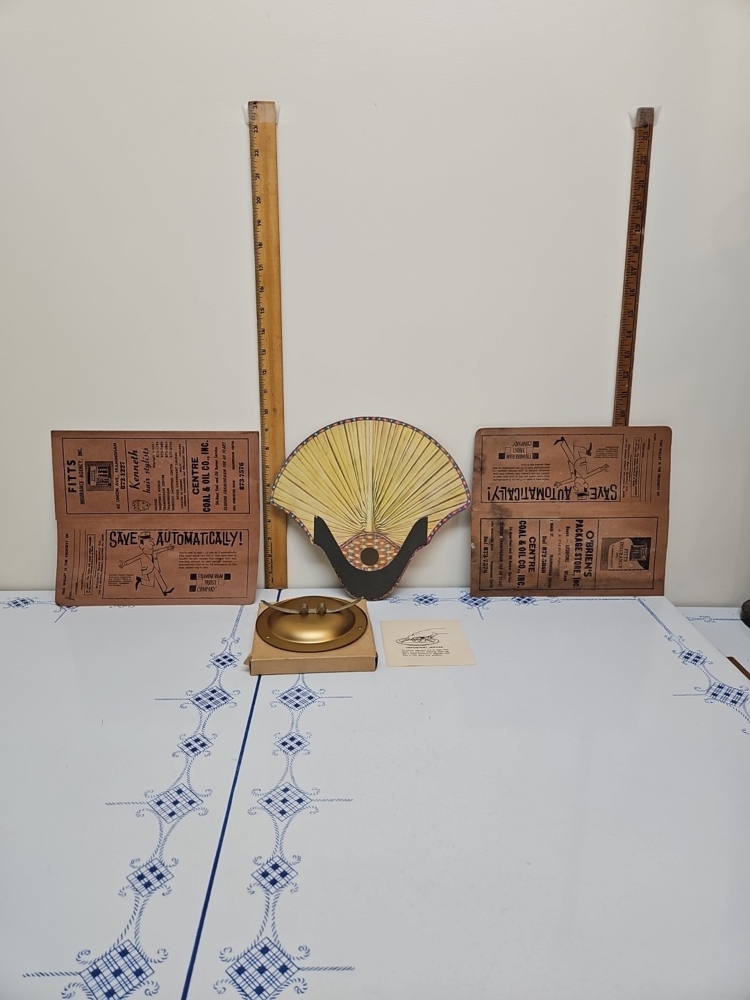 FUNERAL HOME Advertising LOT . 1-ASHTRAY-N.O.S+2-Two PAPER WALLETS And 1-FAN