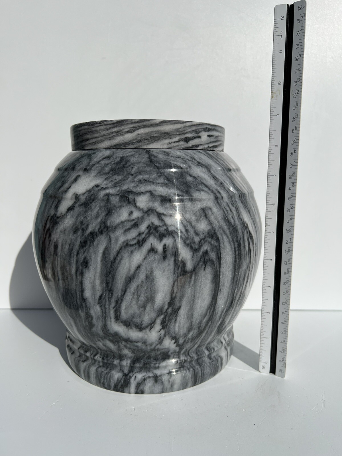 Cashmere Marble, Gray/White Color, Adult Cremation Urn