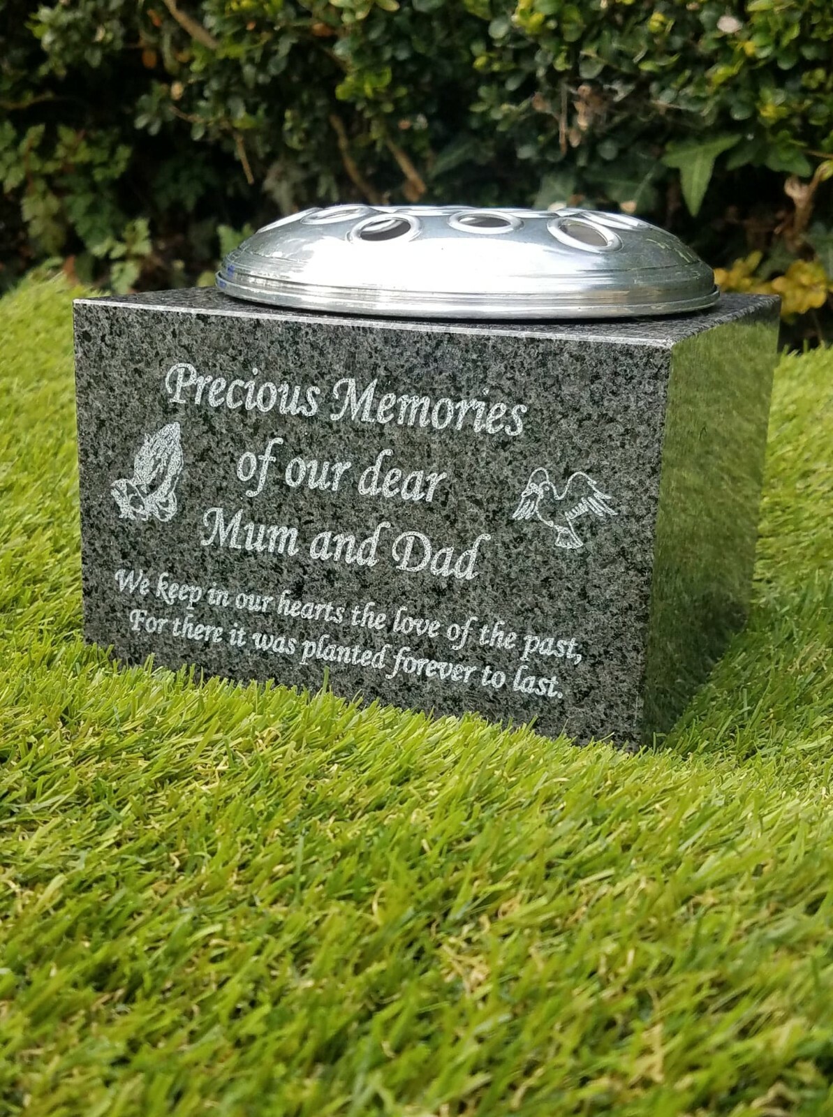 Personalised Granite Memorial Vase Grave Pot Flower Holder Cemetery Grave Vase