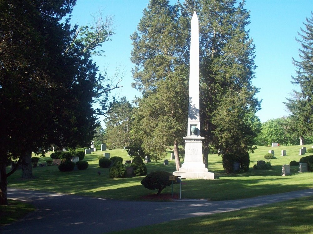 Cemetery double lot Deepdale Memorial Gardens, Lansing, MI