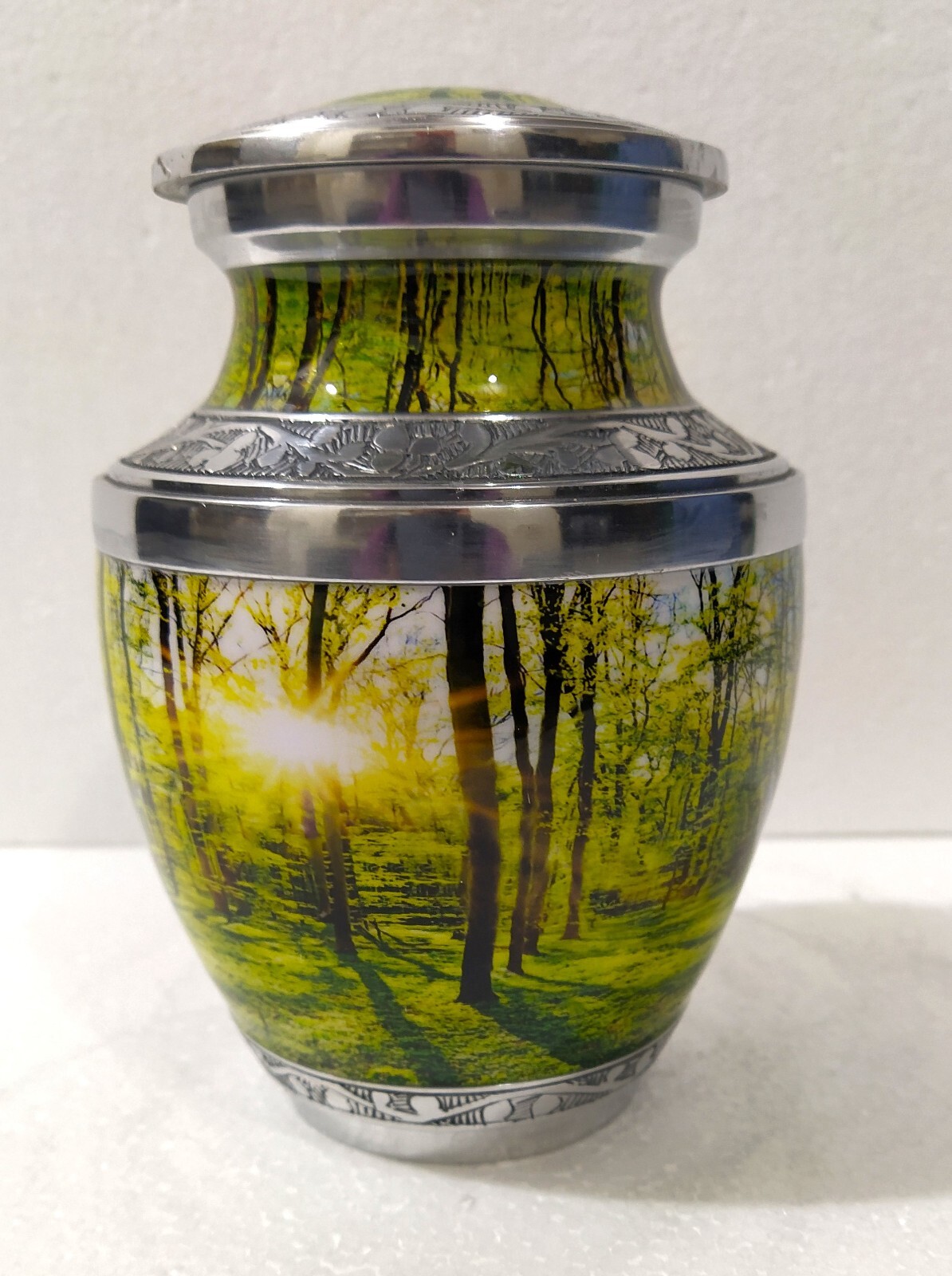 Natural Woodland Greenland Design Urns Small Cremation Urn in Velvet Bag 6 inch