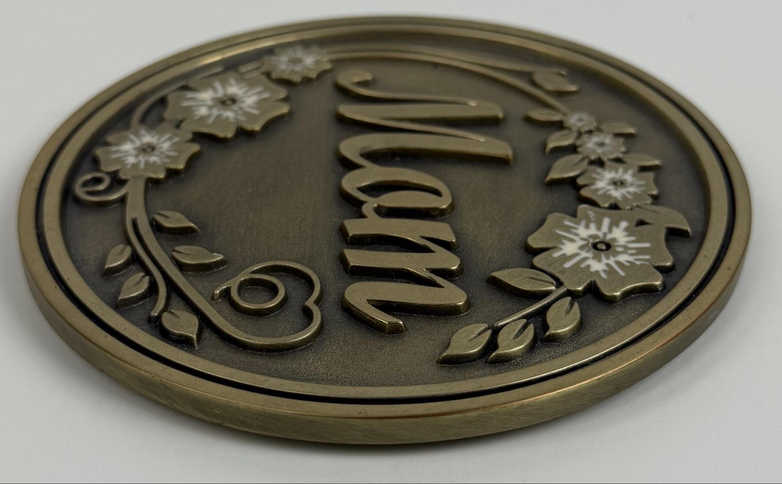 Batesville LifeStories Mom Bronze Floral Medallion Nameplate Hand Crafted Plaque