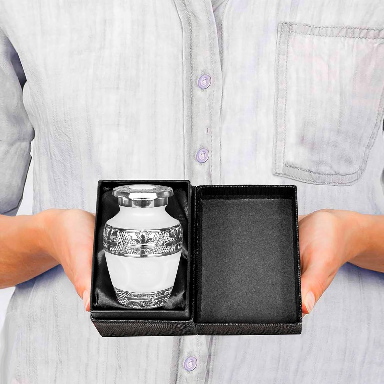 Elegant Extra Large Cremation Urn for Ashes – Adult Male or Female, Pearl Finish