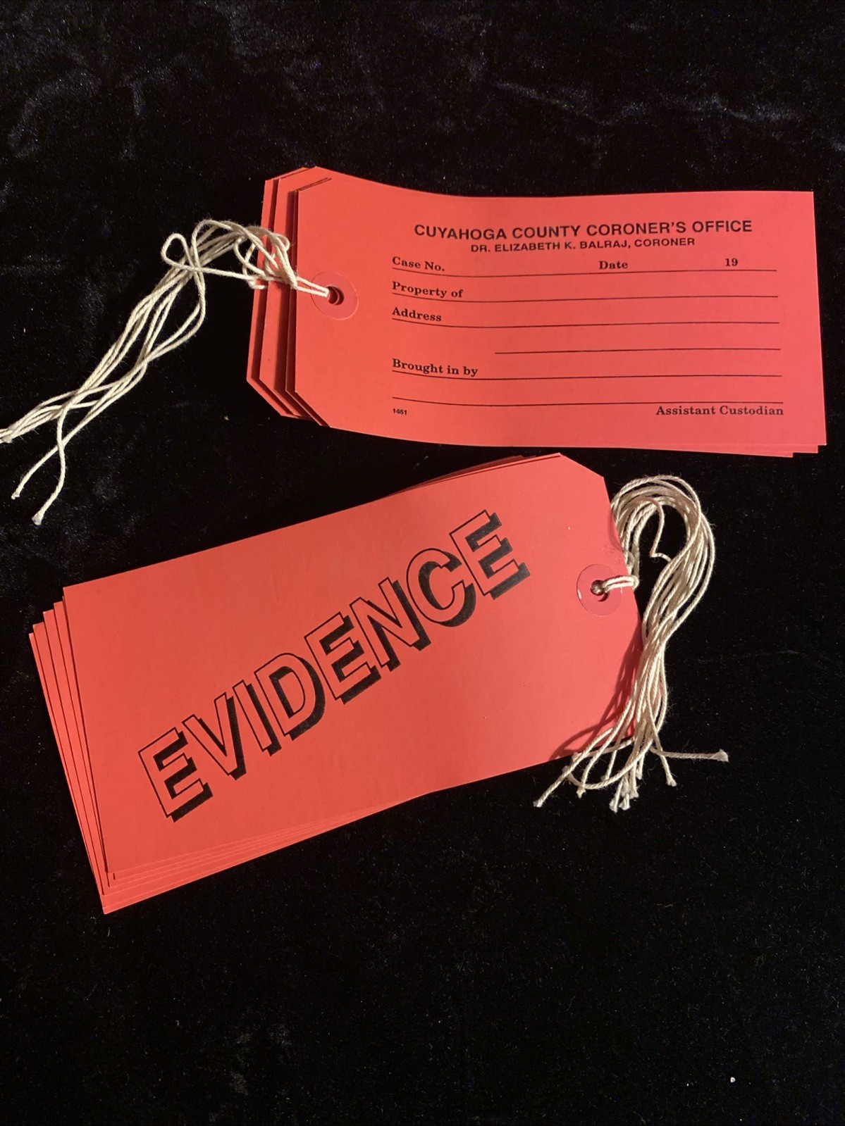 10 VTG Cleveland Ohio Cuyahoga County Coroner Evidence Toe Tag Halloween Invites