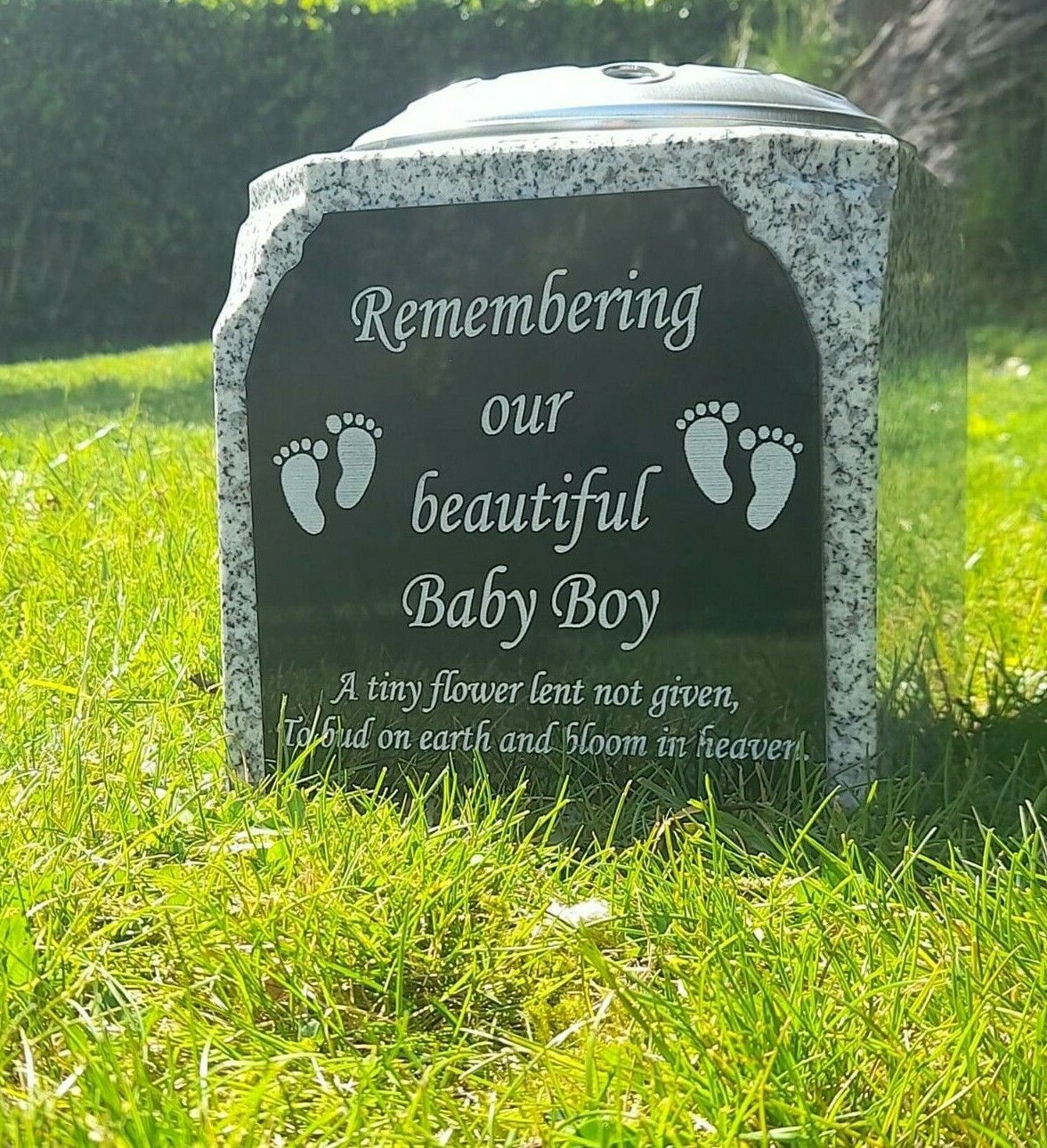 Personalised Granite Memorial Vase Grave Pot Flower Holder Cemetery Grave Vase