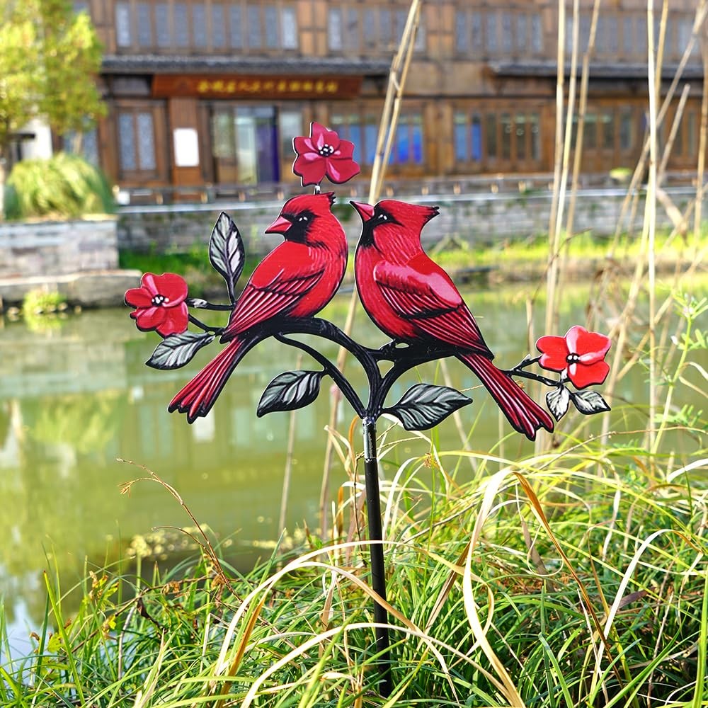 Red Cardinal Garden Stake – Metal Outdoor Decor for Patio & Yard(Red Cardinal-b)