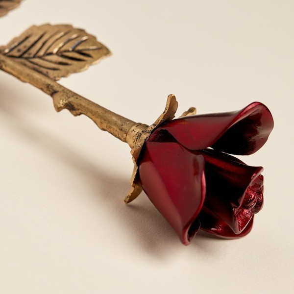 New, Solid Brass Crimson Threaded Rose Keepsake Funeral Cremation Urn For Ashes