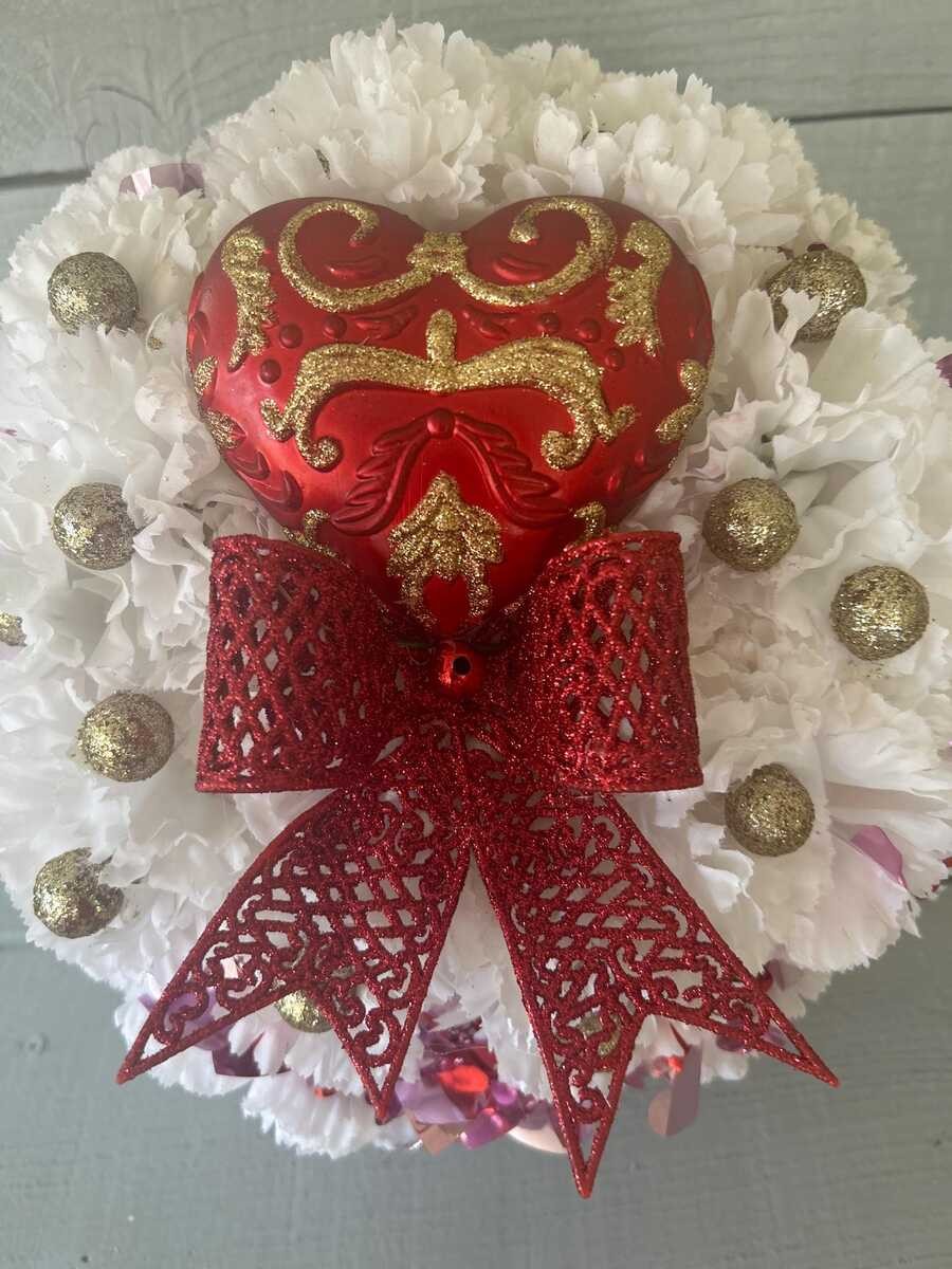 Love cake, cemetery cake, Birthday grave decoration, heart cemetery flowers