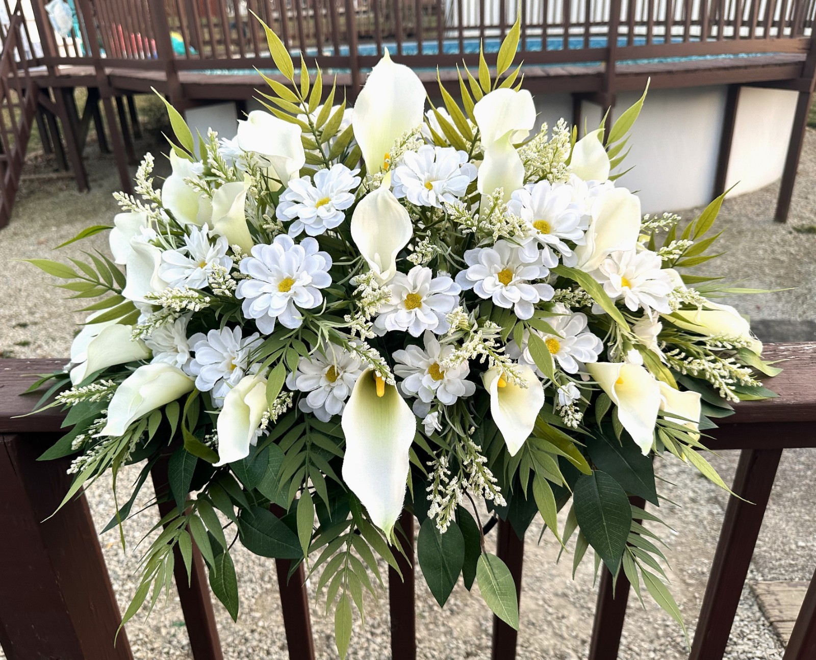 Calla Lilies Cemetery Headstone Saddle, Funeral Gravesite Arrangement, Cosmos
