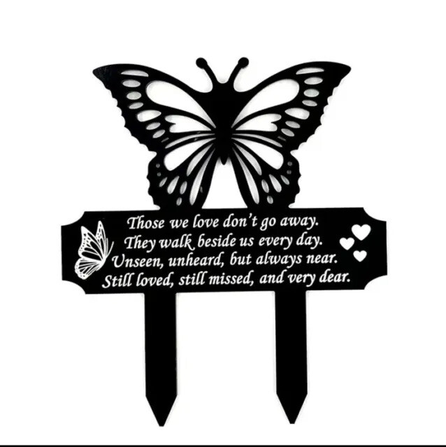 Butterfly Garden Stakes-Cemetery For Grave, Or Yard Decoration- NEW