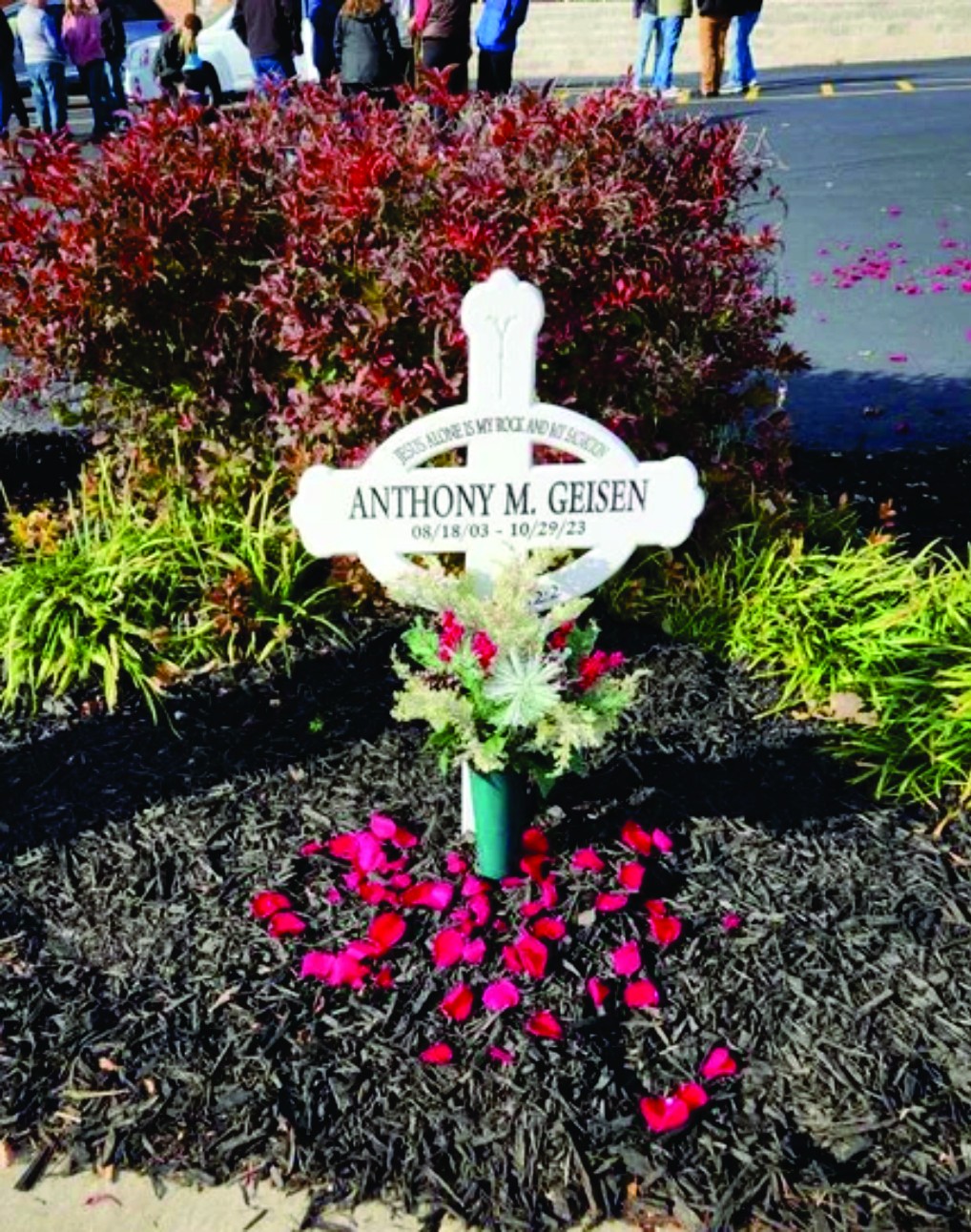 The Regent. Persoanalized Memorial Cross with Picture Plaque