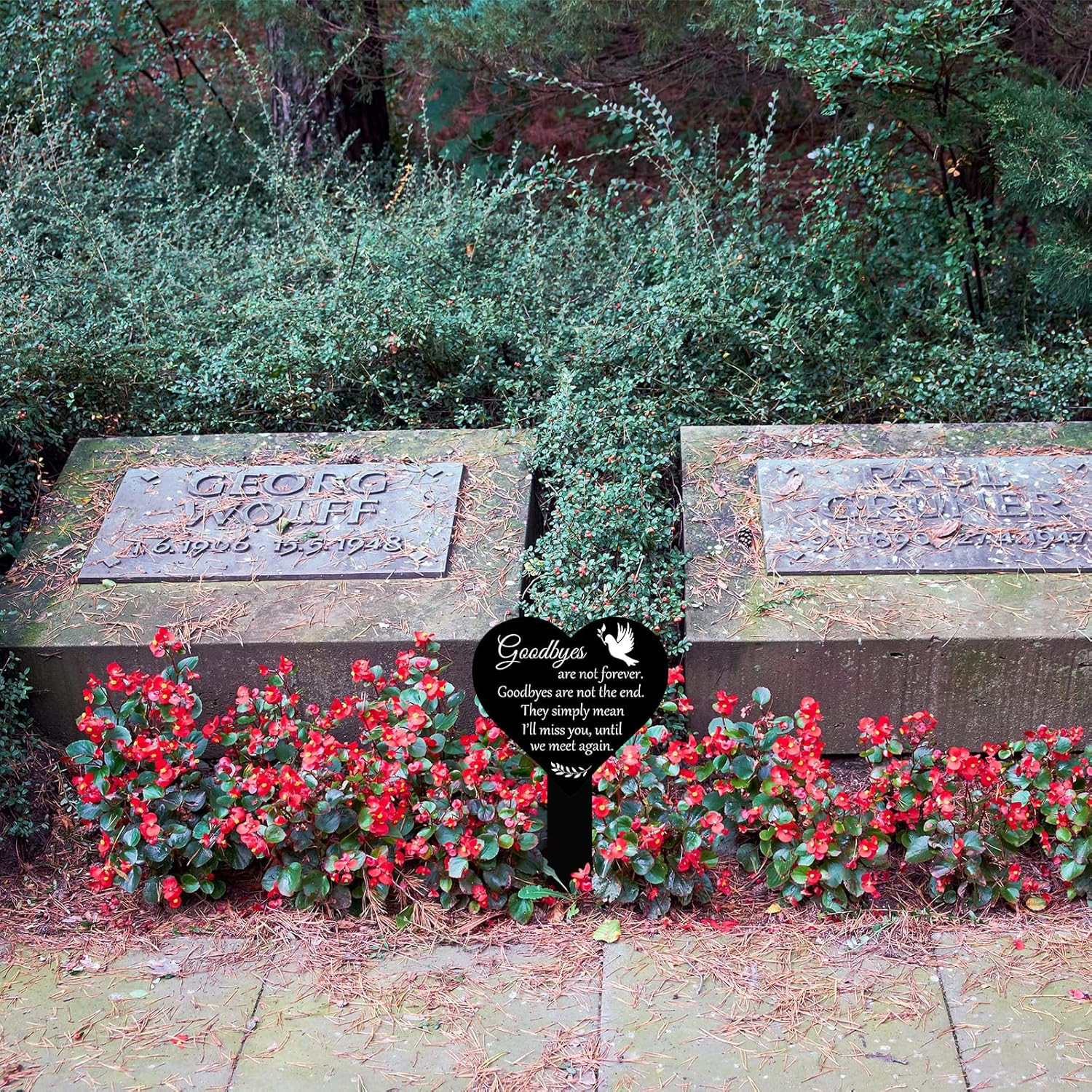 Heart Memorial Remembrance Plaque Stake Acrylic Grave Marker for Cemetery Black