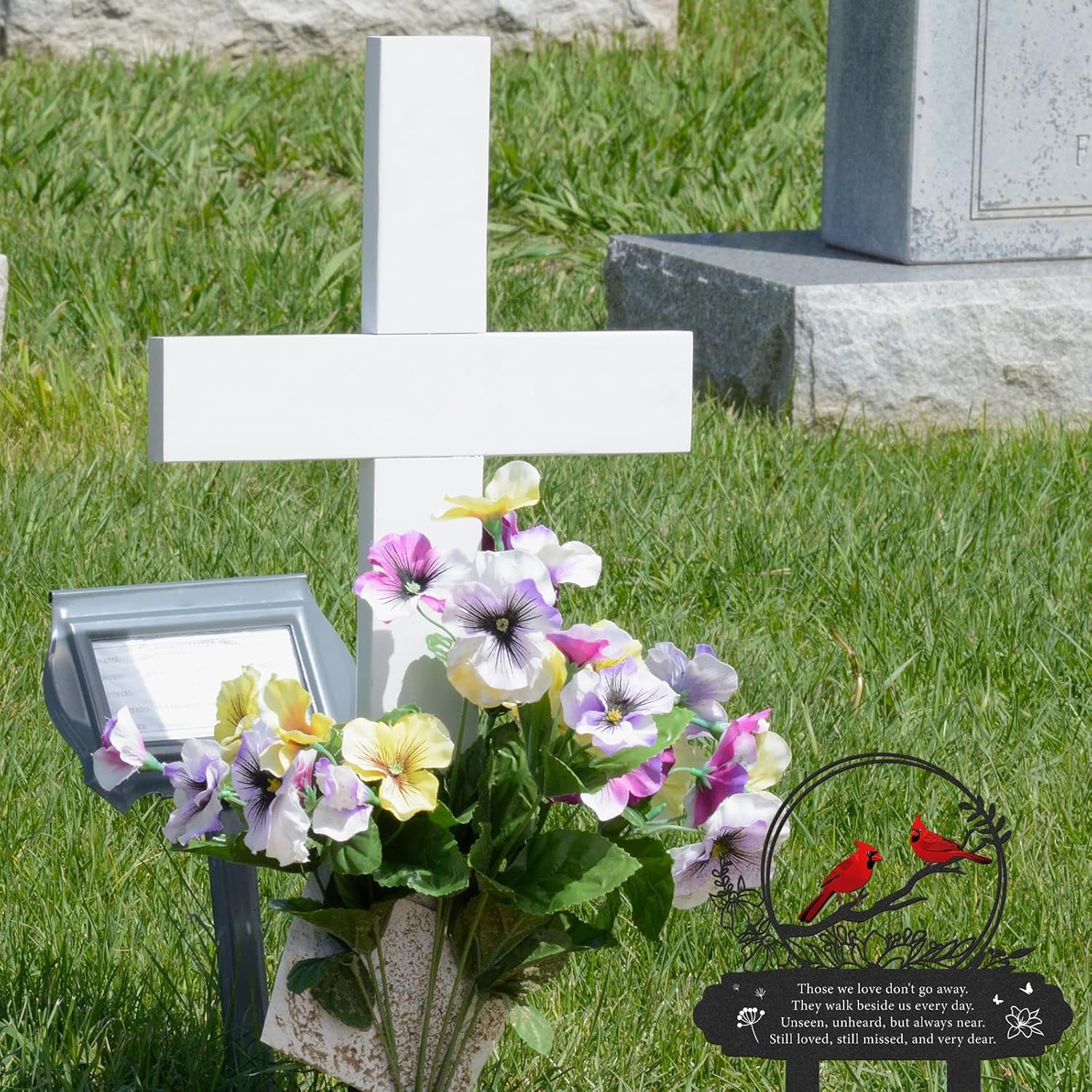 Cardinal Grave Decorations for Cemetery – Metal Memorial Plaque for Loved Ones,