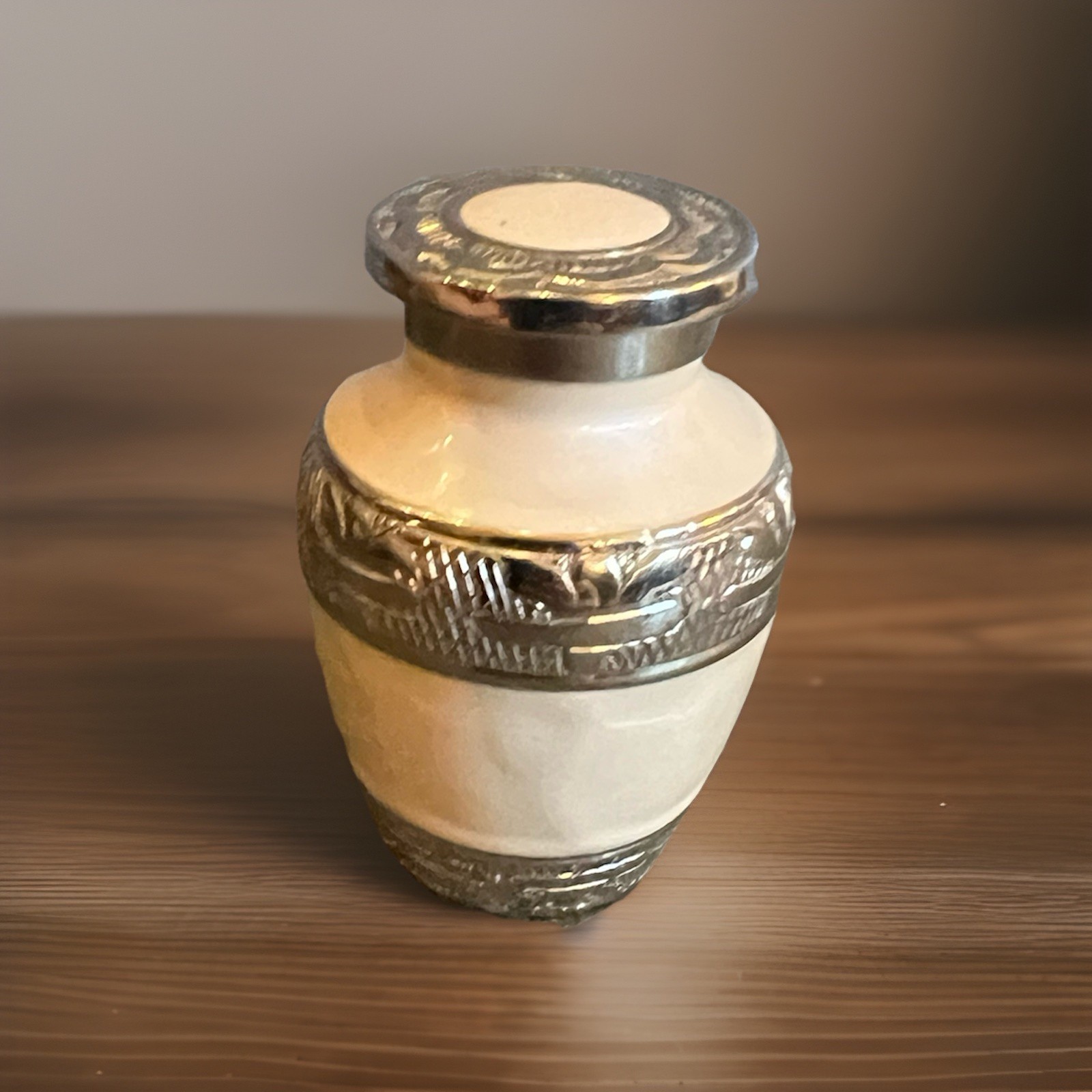 Cremation White And Silver Color 2.5 Inch Tall