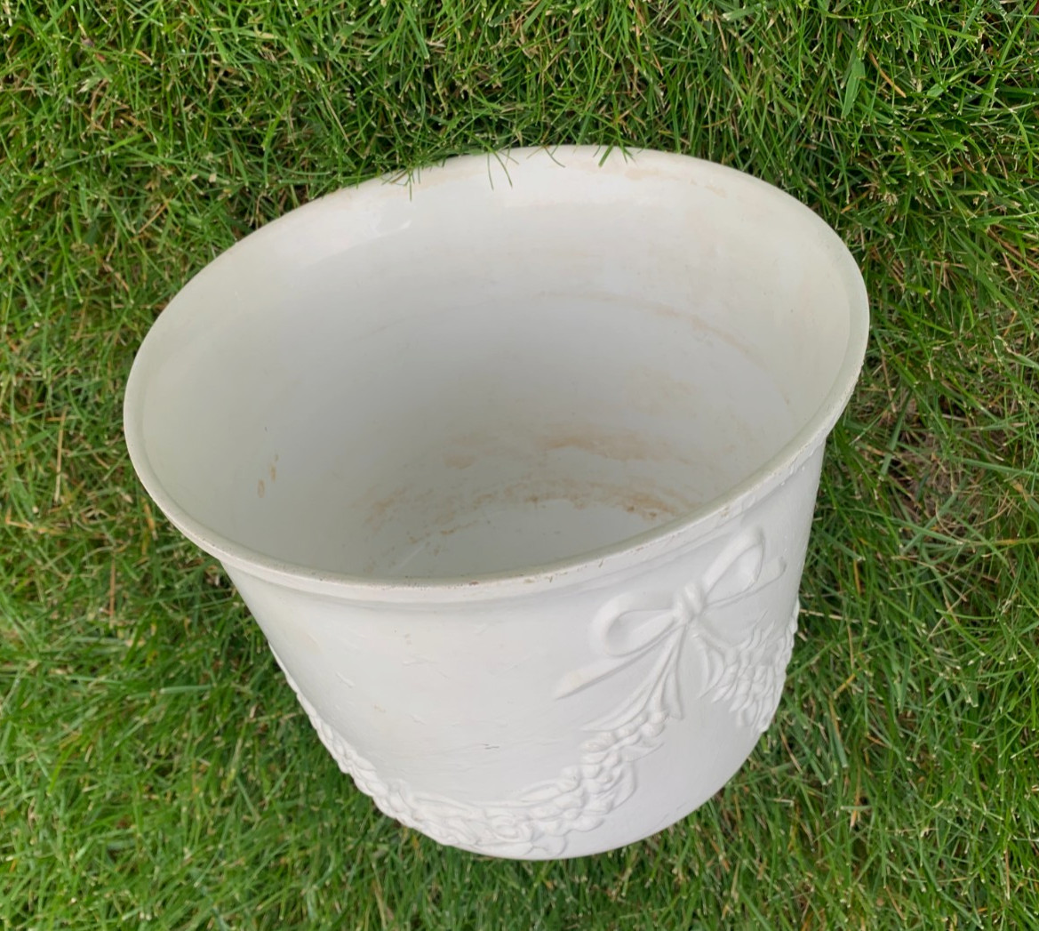 Rare Vintage CEMETERY PLANTER White Enamel Terracotta Pot Funeral Garland 6 x 8