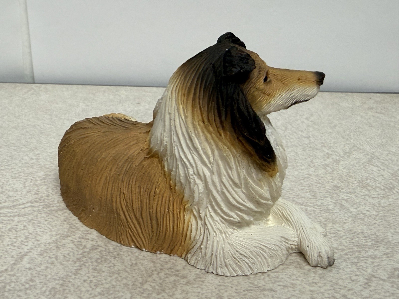 Collie Figurine Topper for Cremation Urn Ashes Honor Thy Pet Dog Funeral