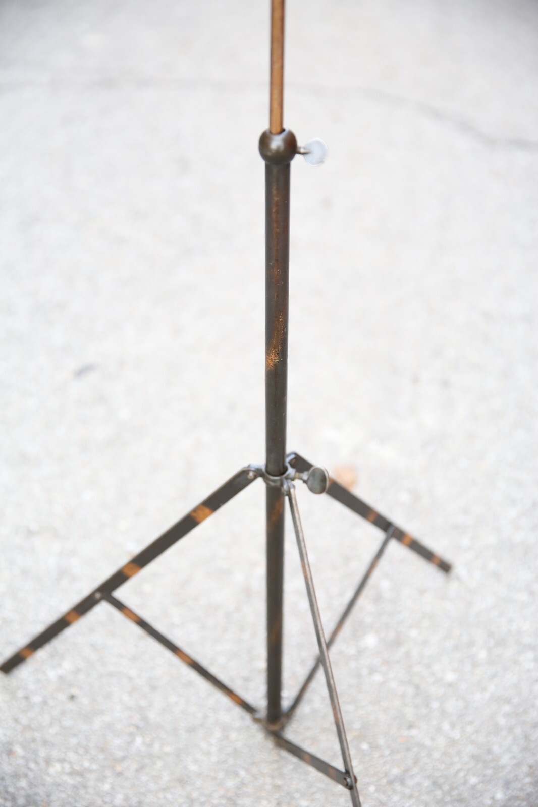 Antique Japanned Flower Arrangement Stand Holder Vintage Tripod Lamp Light Base