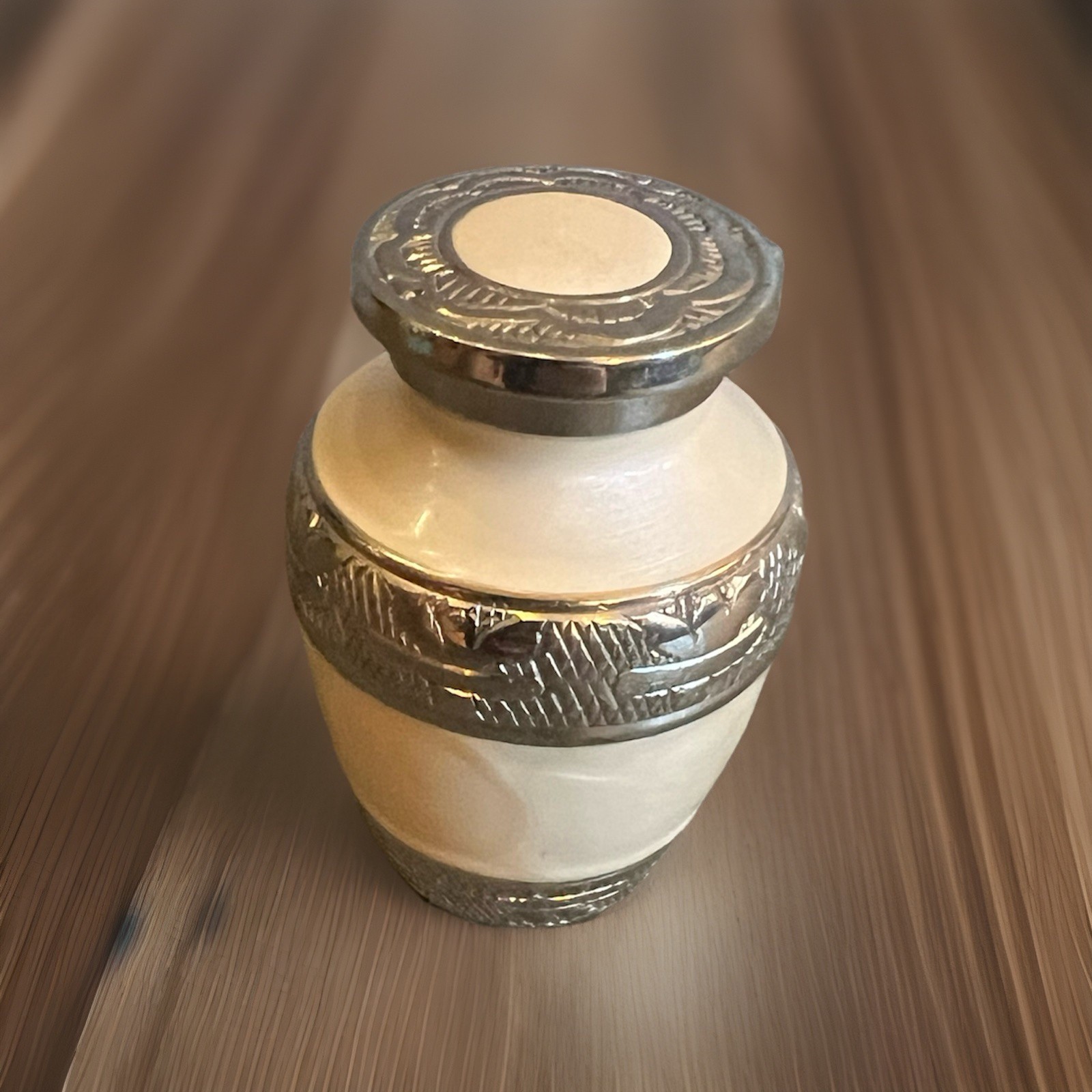 Cremation White And Silver Color 2.5 Inch Tall