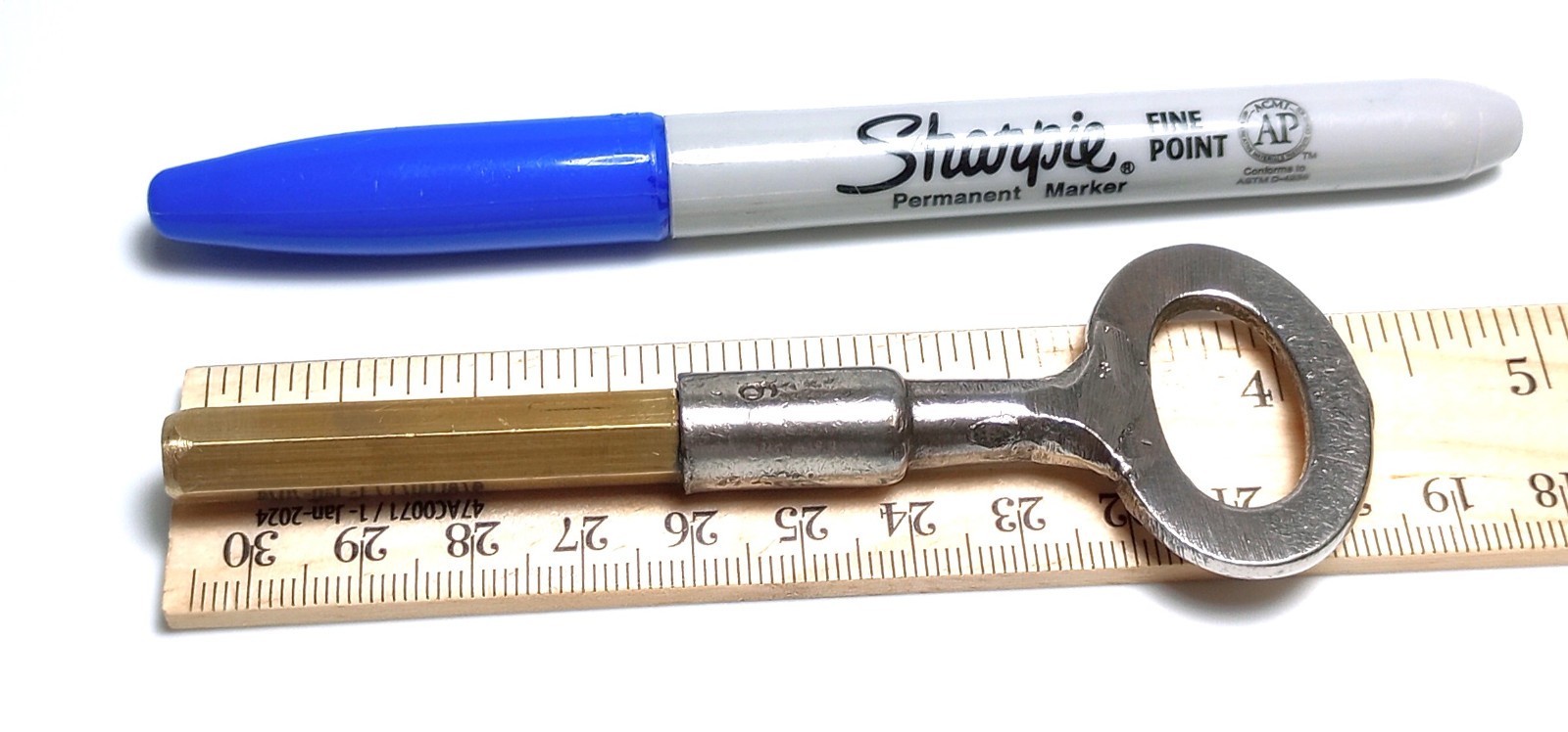 Small Pocket Casket Key / Coffin Key (Repaired?)