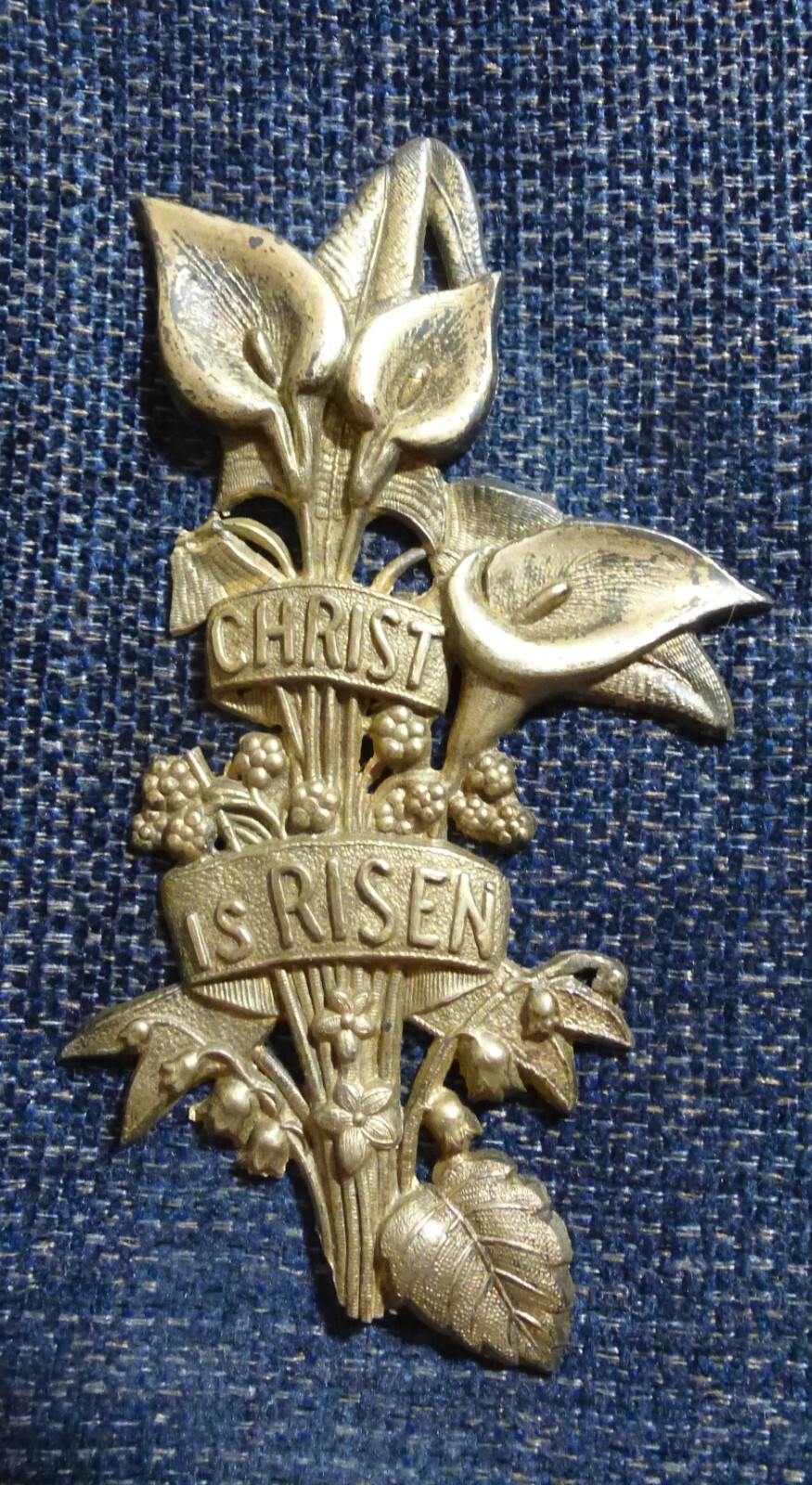 Antique Casket Coffin Plaque Embellishment Funeral Christ is Risen 6 3/4″