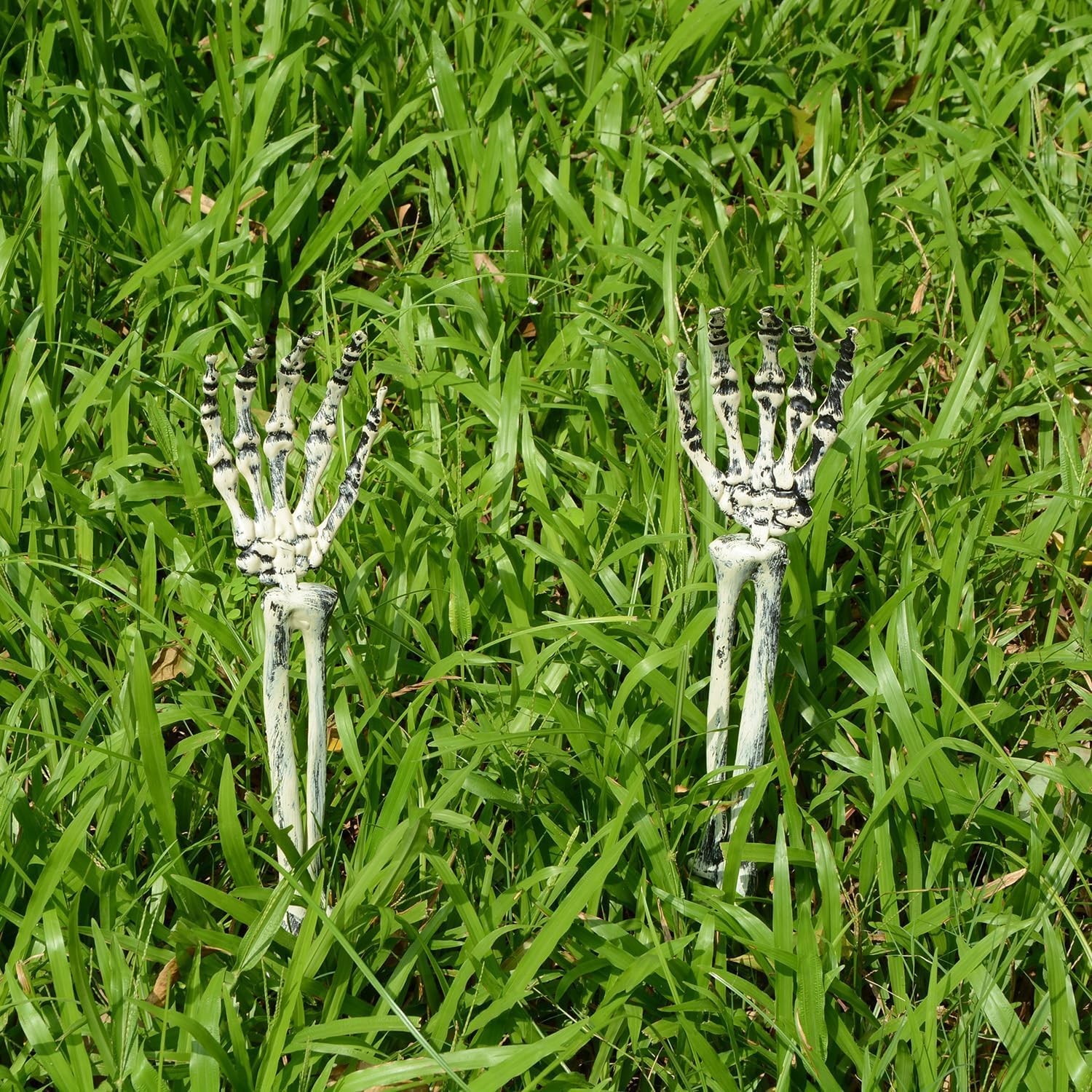 Halloween Realistic Skeleton Stakes Zombie Ghost Arm Stake Severed Plastic Sk…