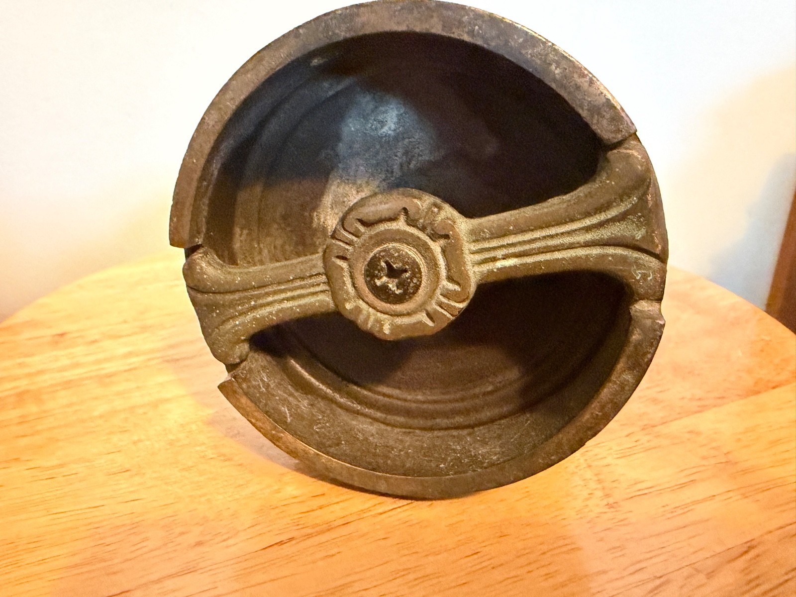 Vtg Hammered Bronze Cemetery Memorial Flower Vase (6) Flute Tulip Style x 10″