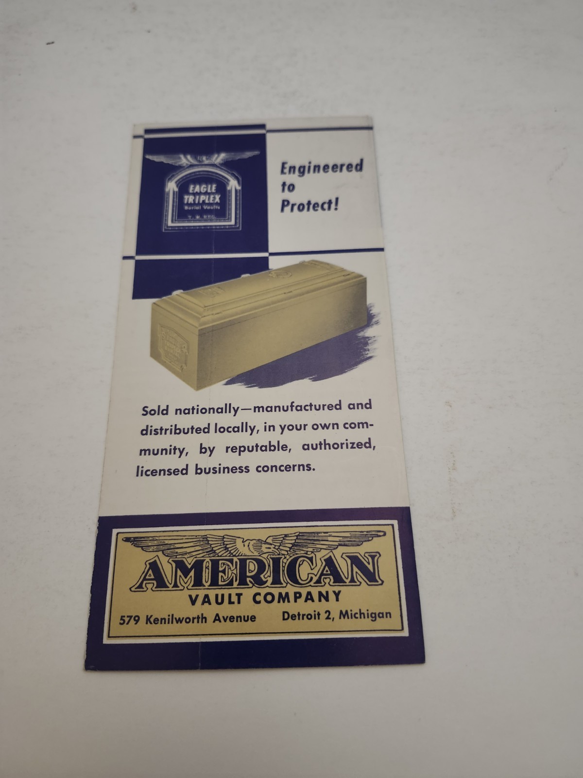 EAGLE BURIAL VAULT BROCHURE 1940S COFFIN CASKET FUNERAL HOME Oddity Vampire