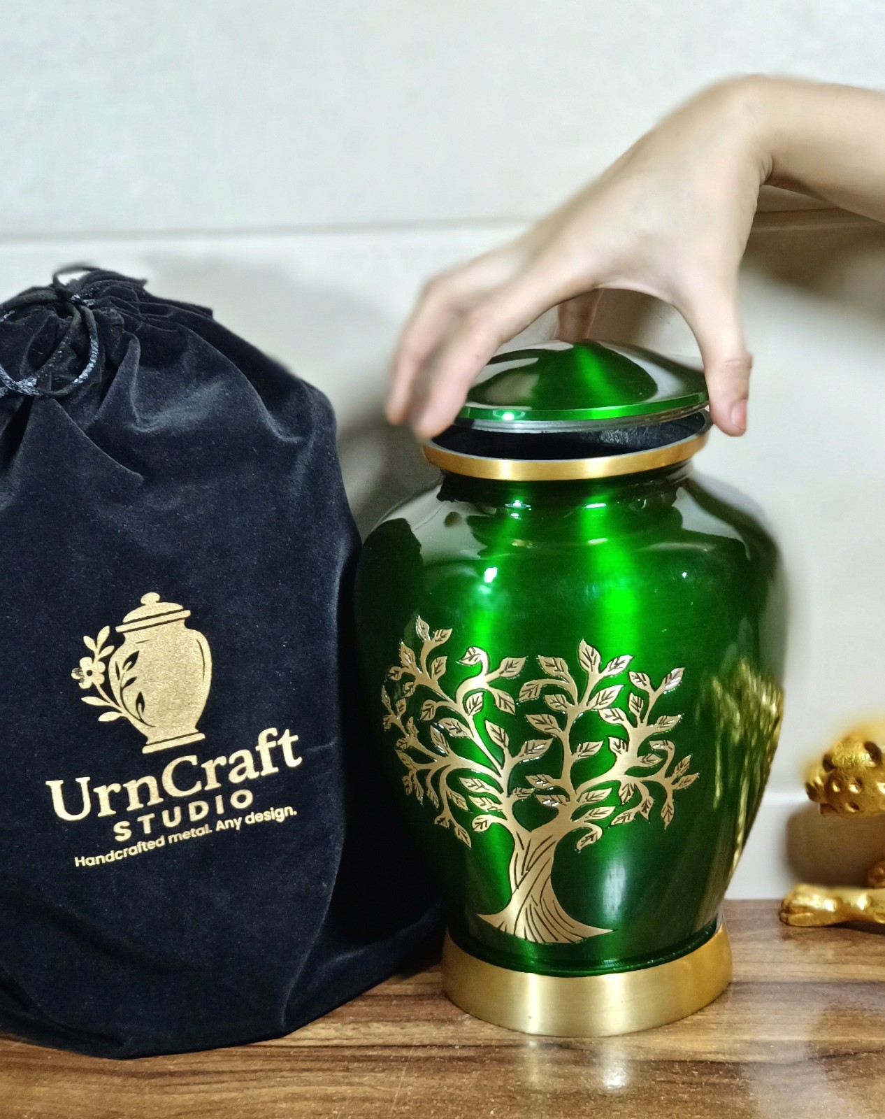 Handcrafted Tree Urn Green Gold – Adult Ashes Urn – Elegant Memorial Urn