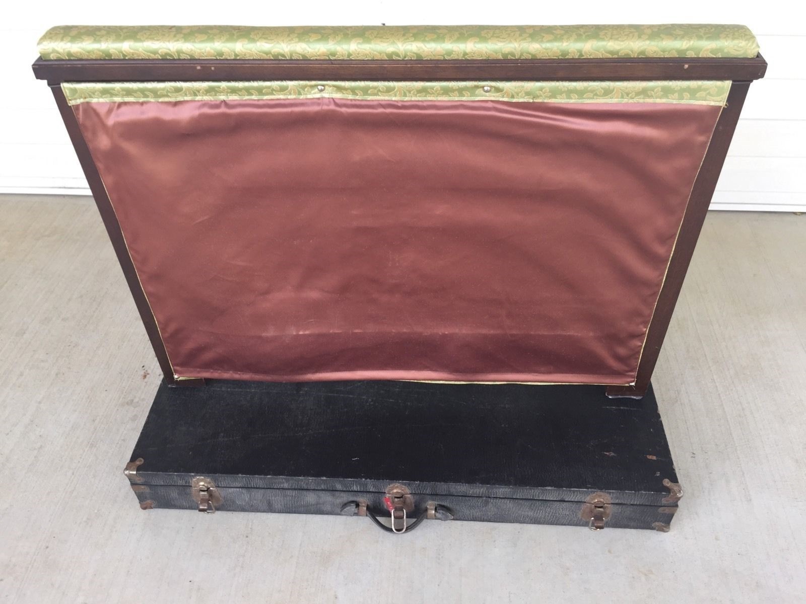 Vintage National Wreath & Supply Co. Folding Wooden Prie Dieu Kneeler With Case