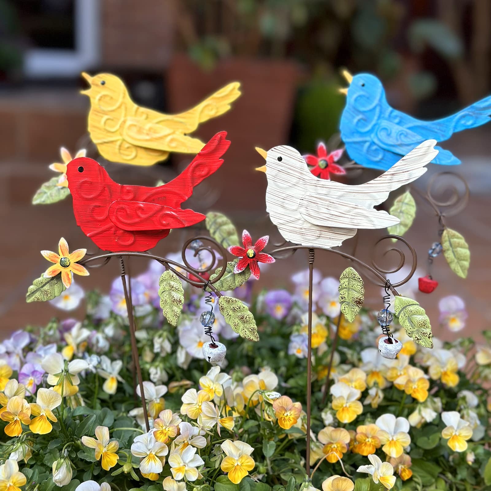 .4 Pack Metal Bird Decorative Garden Stakes, Spring Garden Decor,Indoor Outdo…