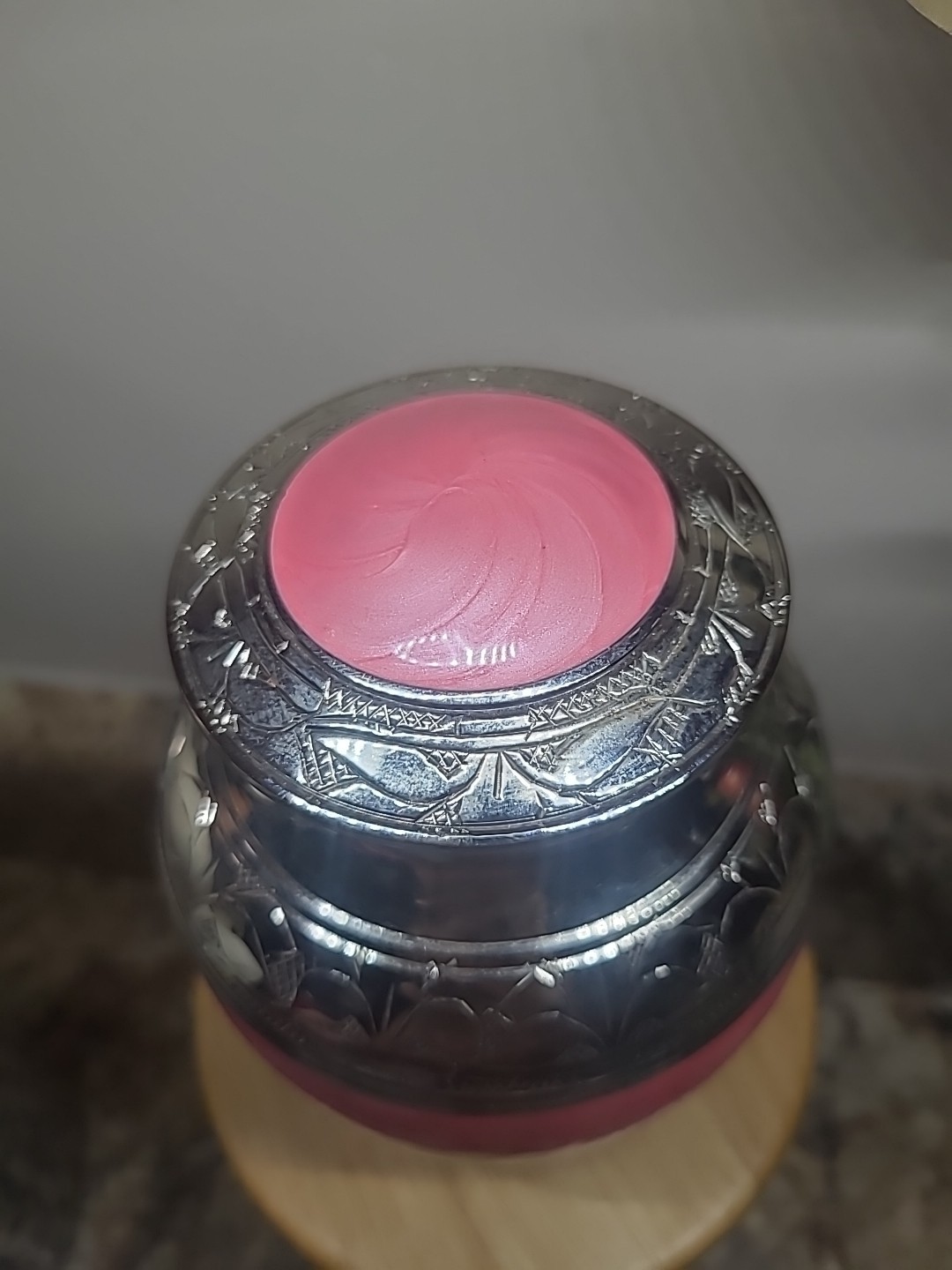 Pink Enamel Urn~5.5″ Small