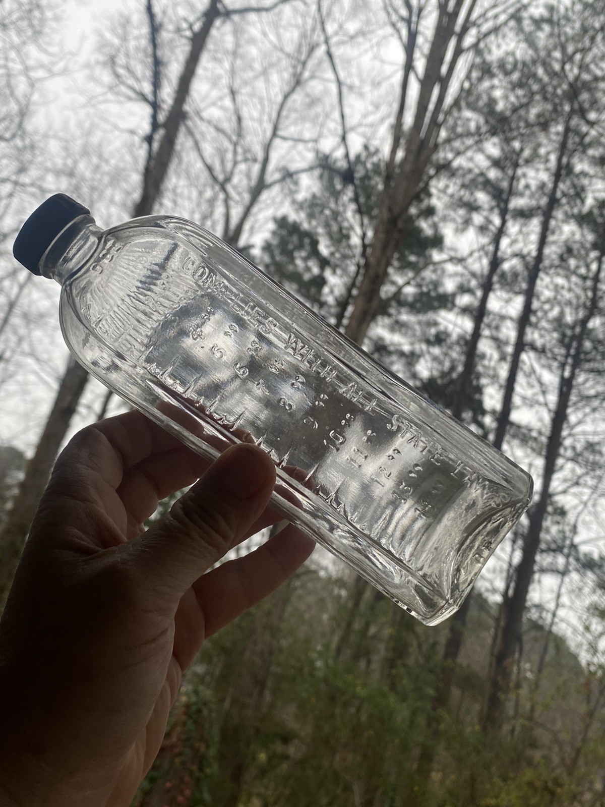 VINTAGE ANTIQUE CHAMPION EMBALMING FLUID GLASS BOTTLE WITH LID SPRINGFIELD OHIO