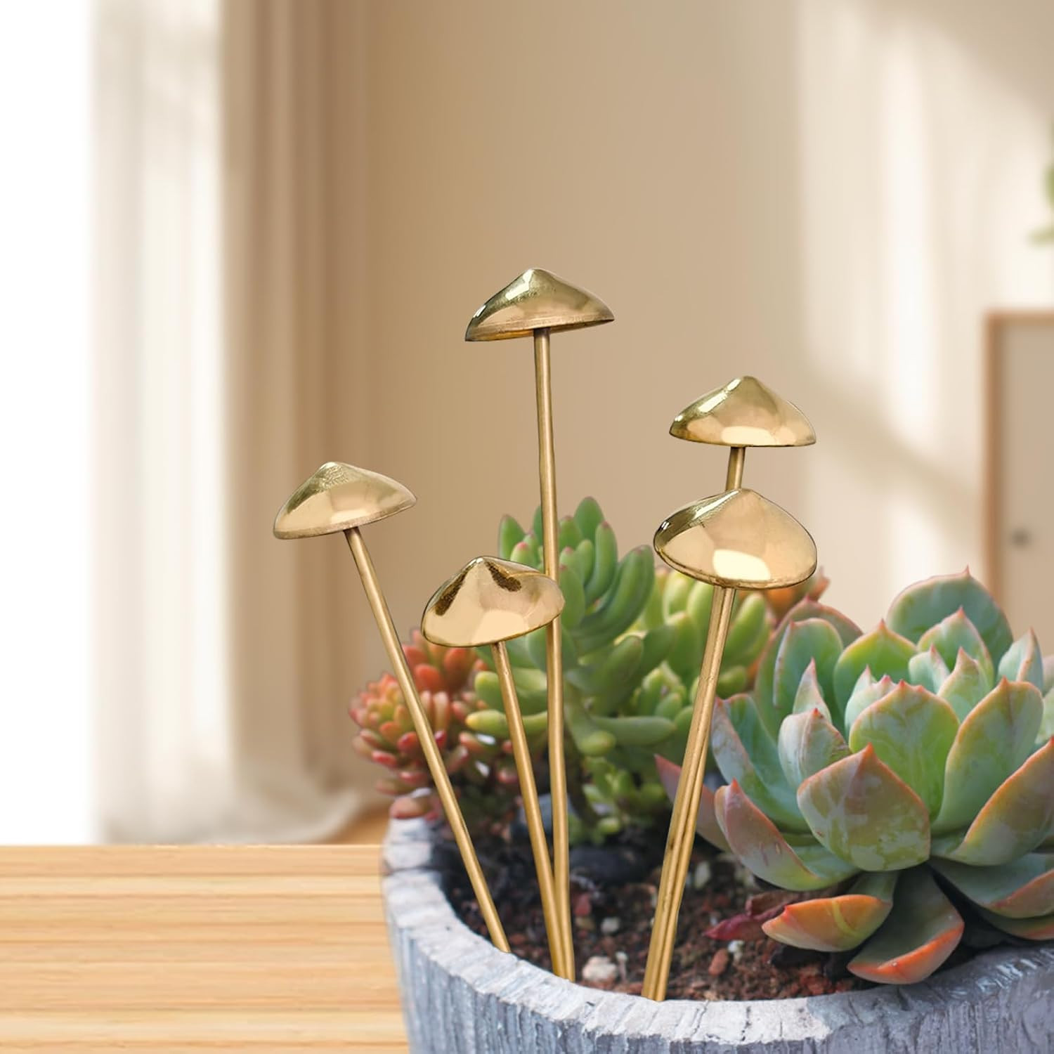 5Pcs Brass Fake Mushroom Plant Stakes Metal Fairy Garden Decor for Potted Plants