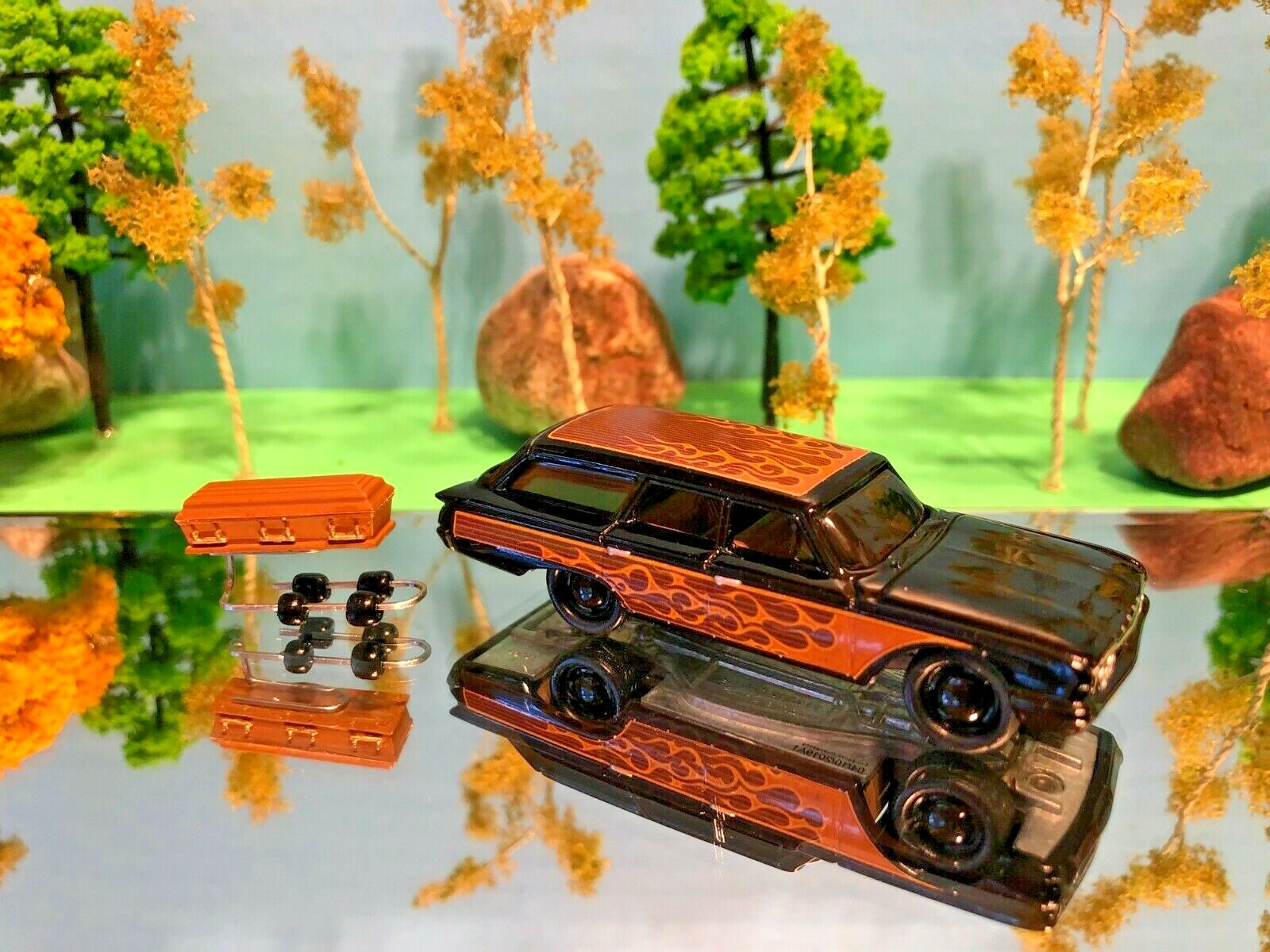 Hearse, 1960 Ford Country Squire, Funeral Home, Ghoulish, Coroner, Coffin Gurnee
