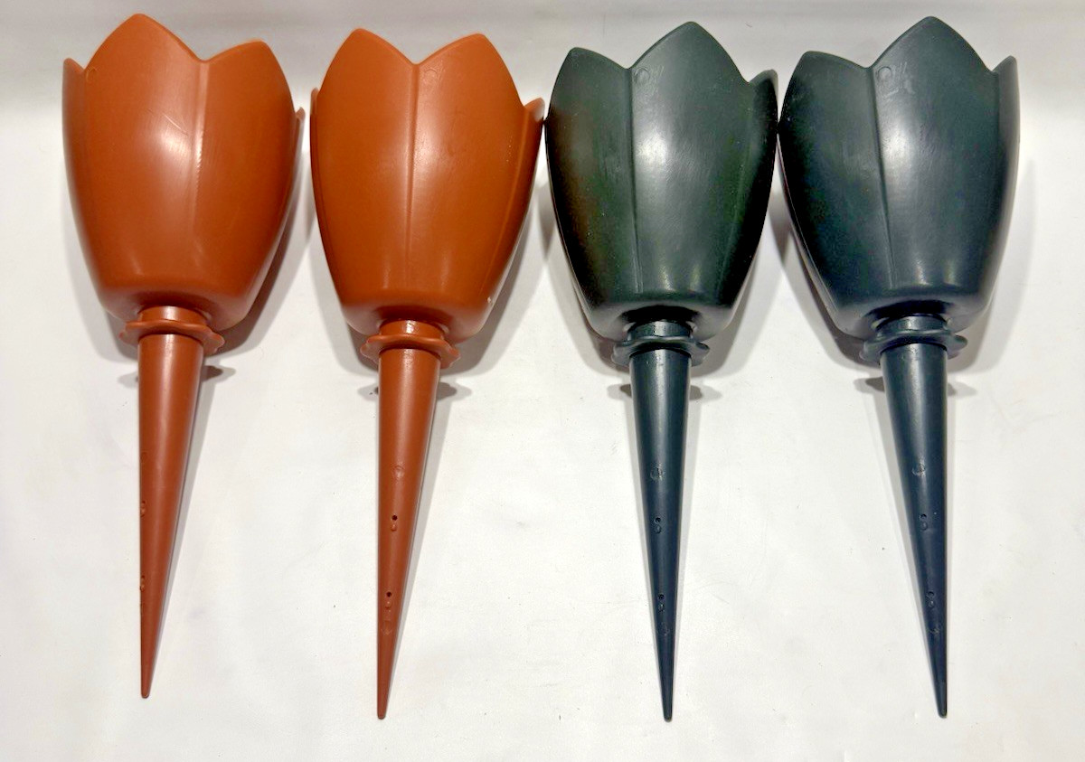 4 pk Memorial Floral Vase 5 Inch Green Rust Polypropylene Cemetery Ground Stakes