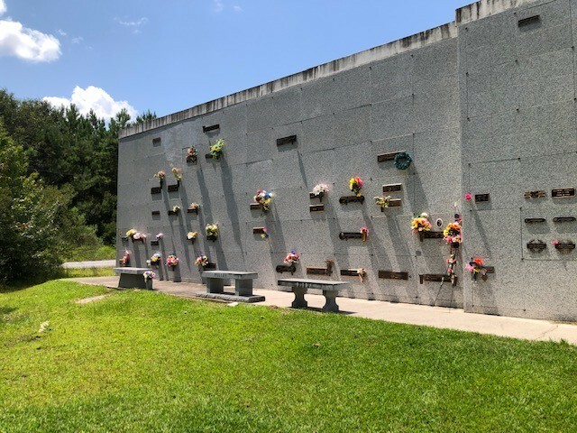 Mausoleum Single Crypt-UPPER  LEVEL EXTERIOR WALL-MONKS CORNER, SC