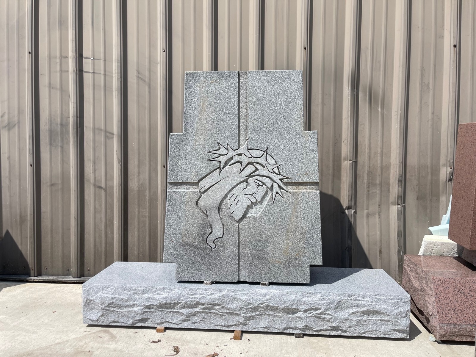 Gray Granite Monument Cross Jesus Crown of Thorns Cemetery Grave Marker MN-07B