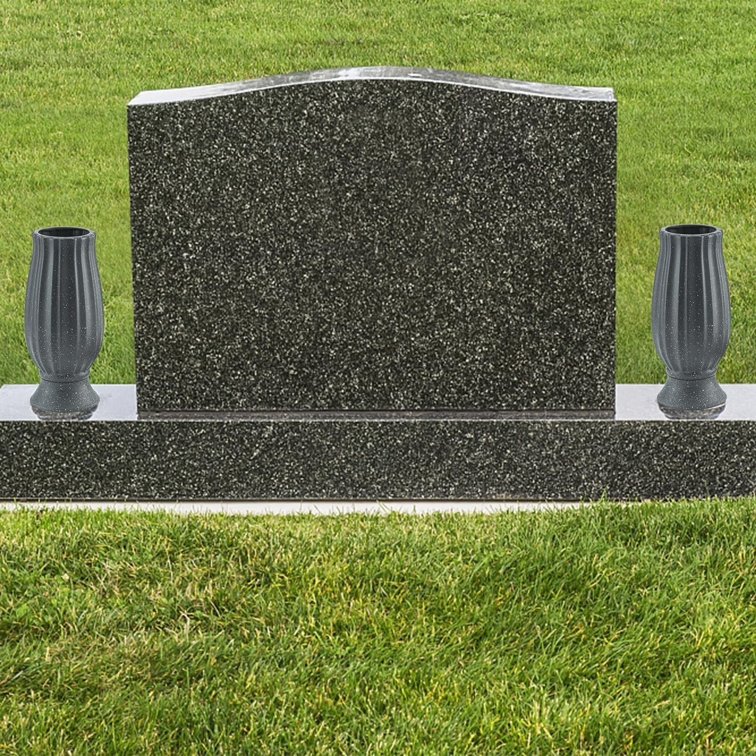 Elegant Cemetery Vase with Metal Spike – Durable Flower Holder for Memorials